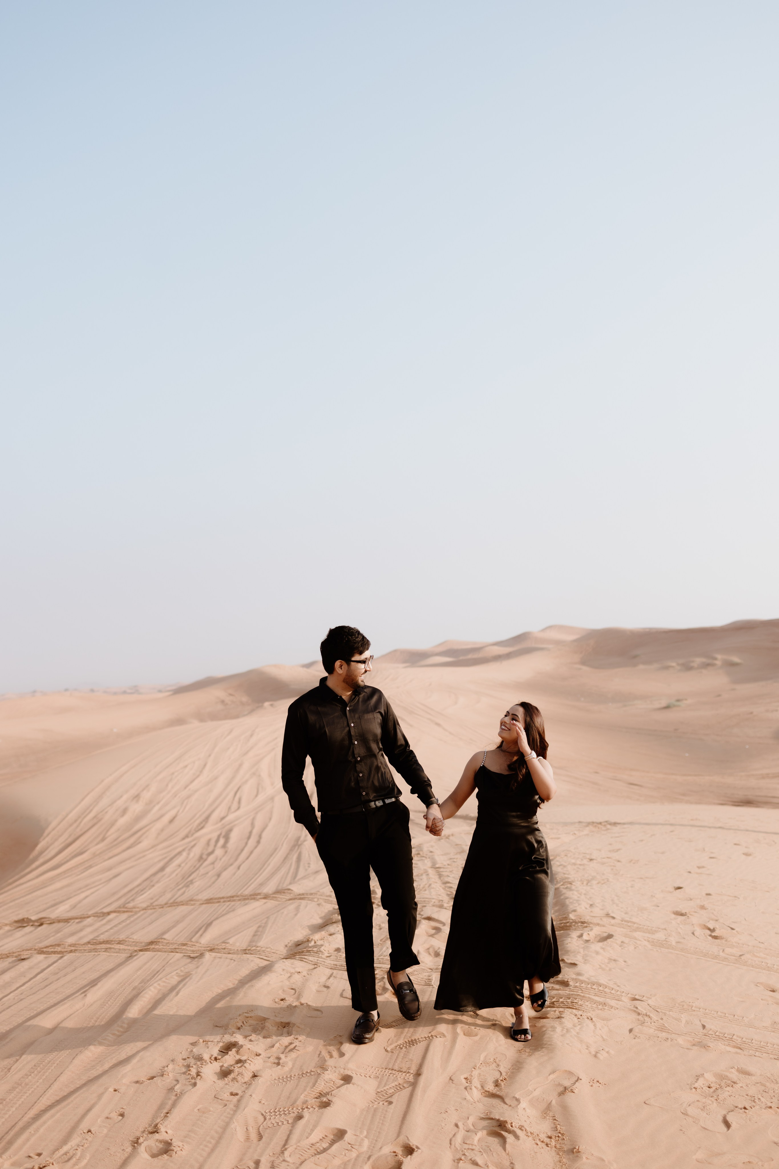 COUPLE SESSIONS. Love Emotions Weddings