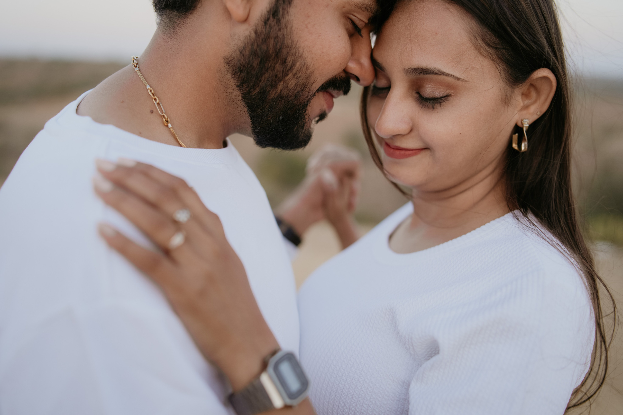COUPLE SESSIONS. Love Emotions Weddings