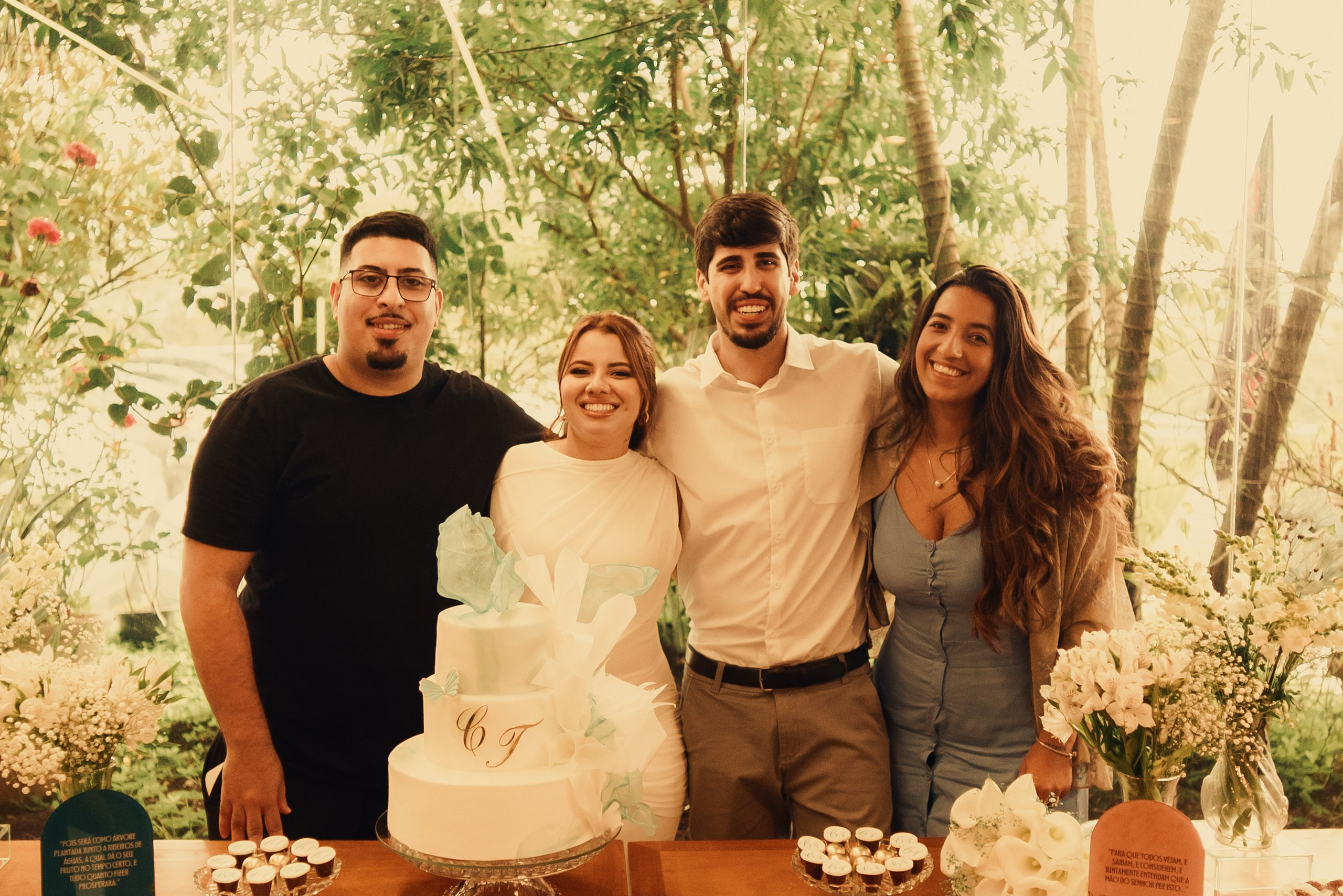 Thaynah e Carlos. Foto e vídeo para casamentos
