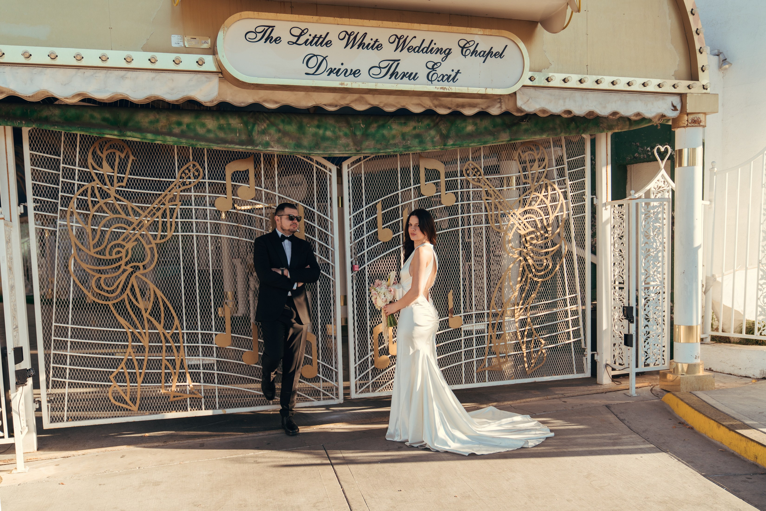 Zenaida&Eros. Wedding & elopement photographer Viktoriya Kravtsov. Las Vegas