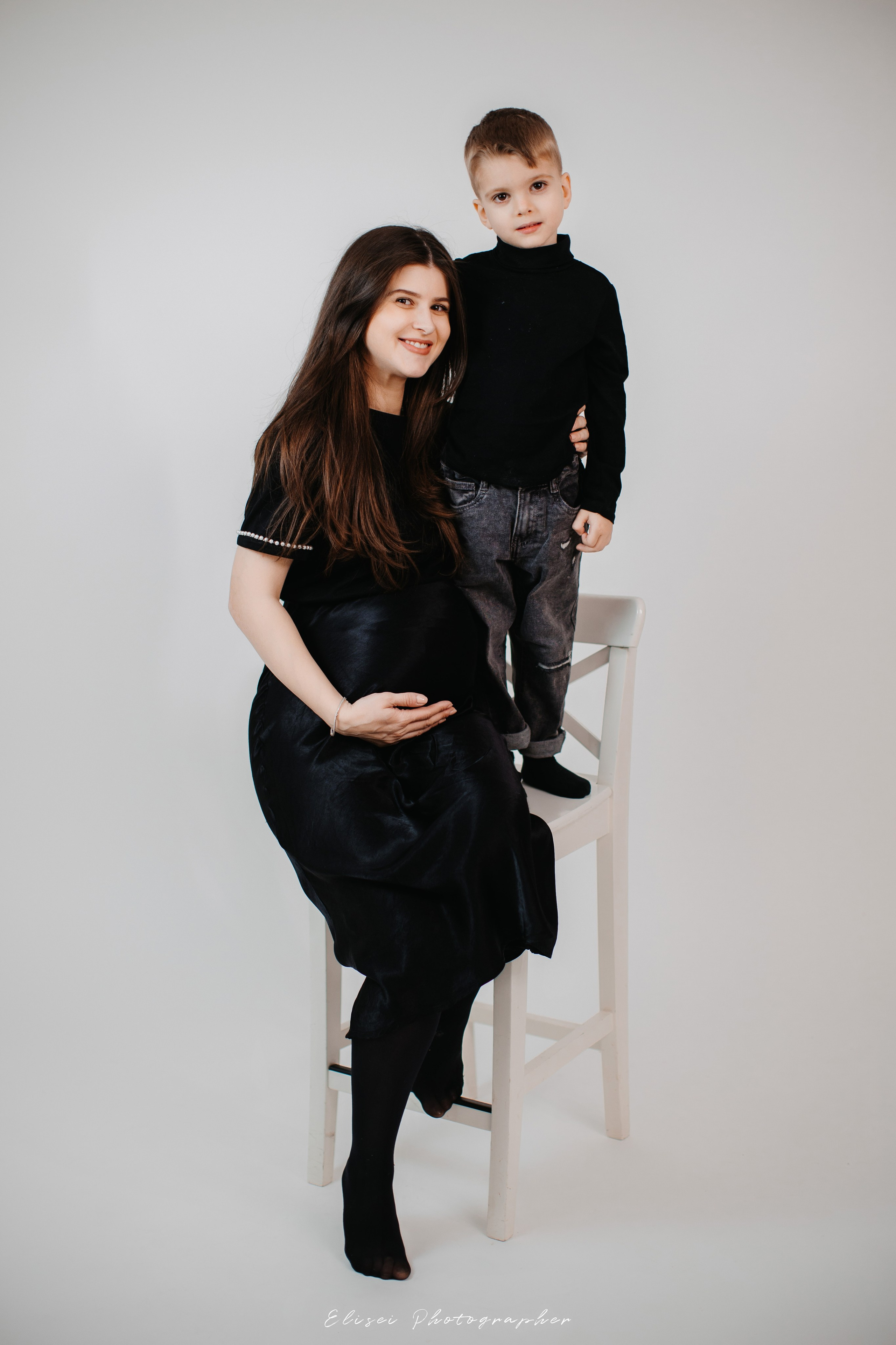 Sedinta foto maternitate suceava Maternity Photostudio