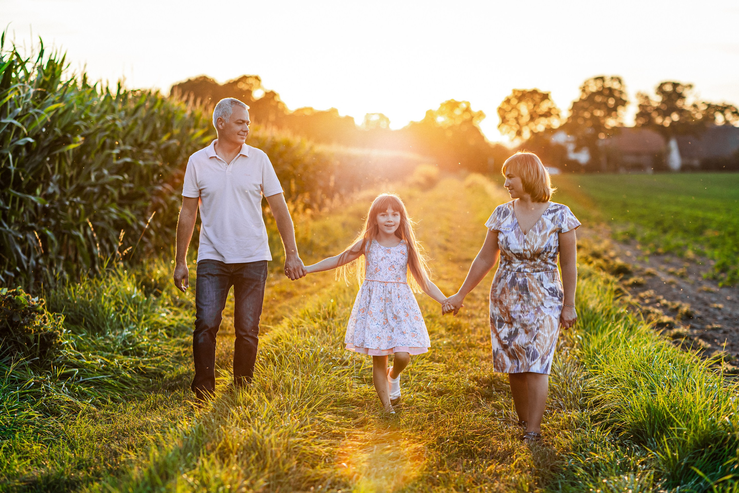Sonnenuntergang Fotoshooting Bielefeld | Emotionale Paar- & Portraitfotos. Hochzeitsfotografin in Gütersloh | Authentische Hochzeitsreportagen | TK Photographie