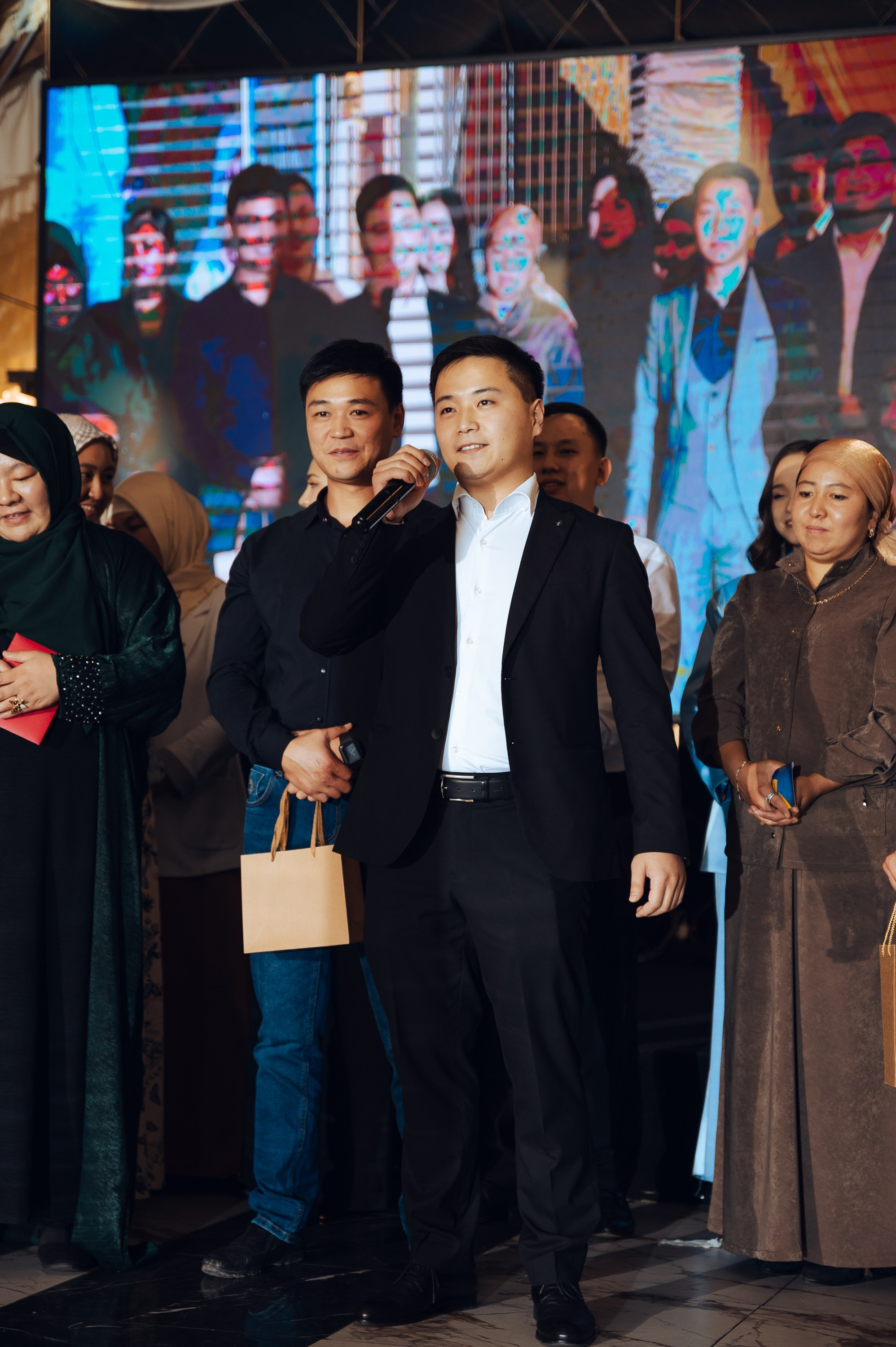 MAHMUD & AIDAI. Фотограф в Бишкеке Андрей Кавешников