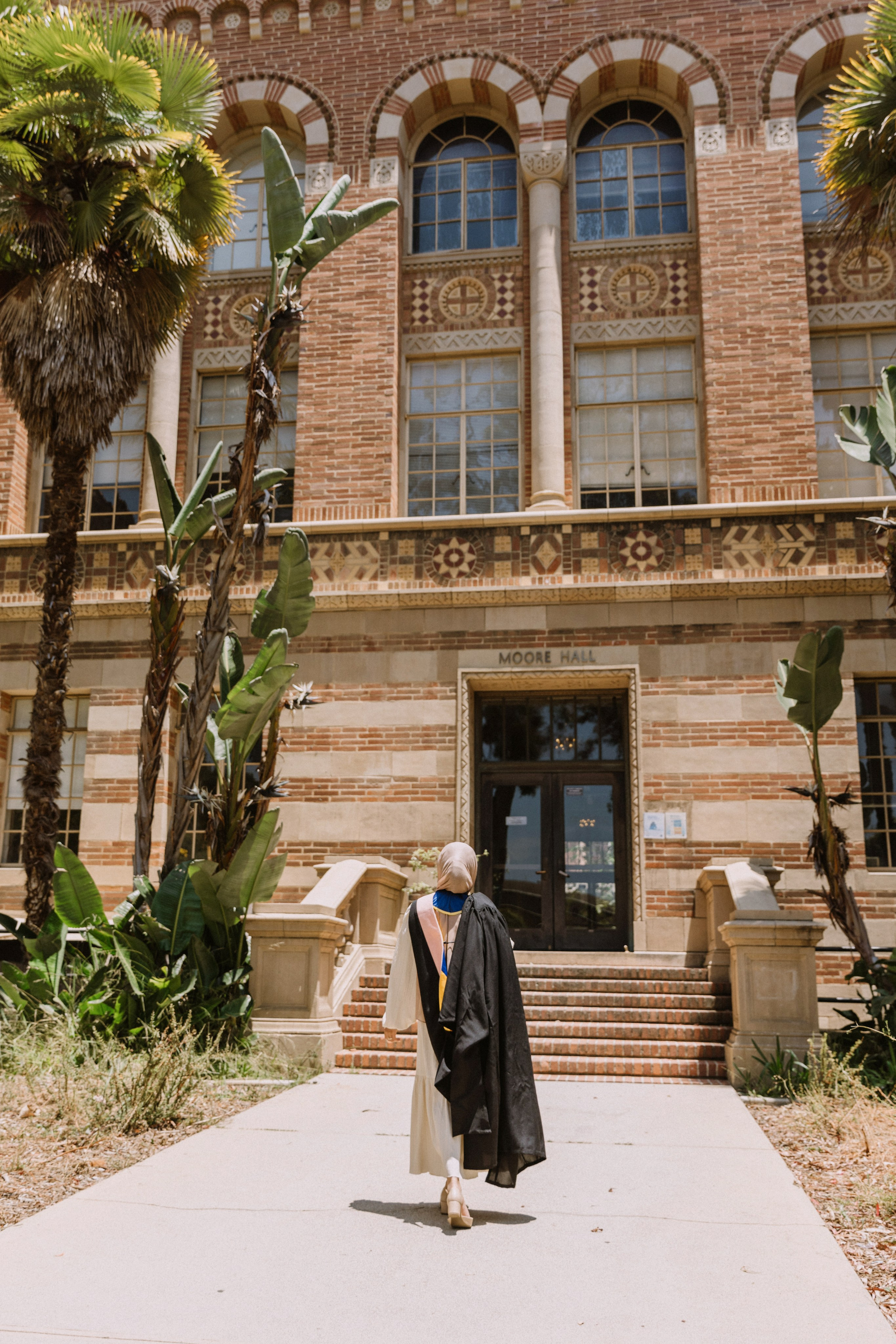 UCLA Graduation Photoshoot | Taya Frank. Southern California Family and Couple Photographer