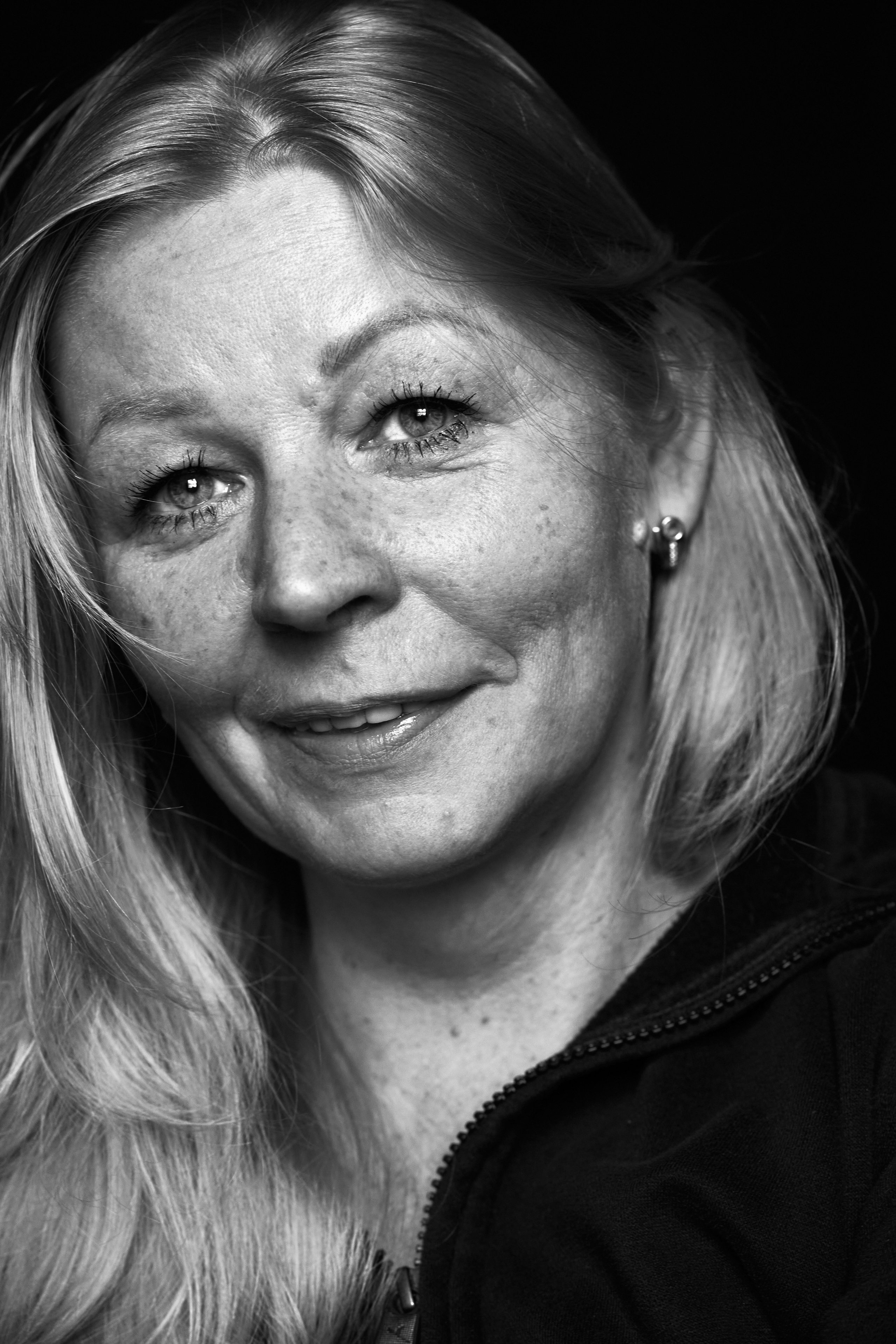 Portrait photographer in Riga. Photographer in Doha, Qatar