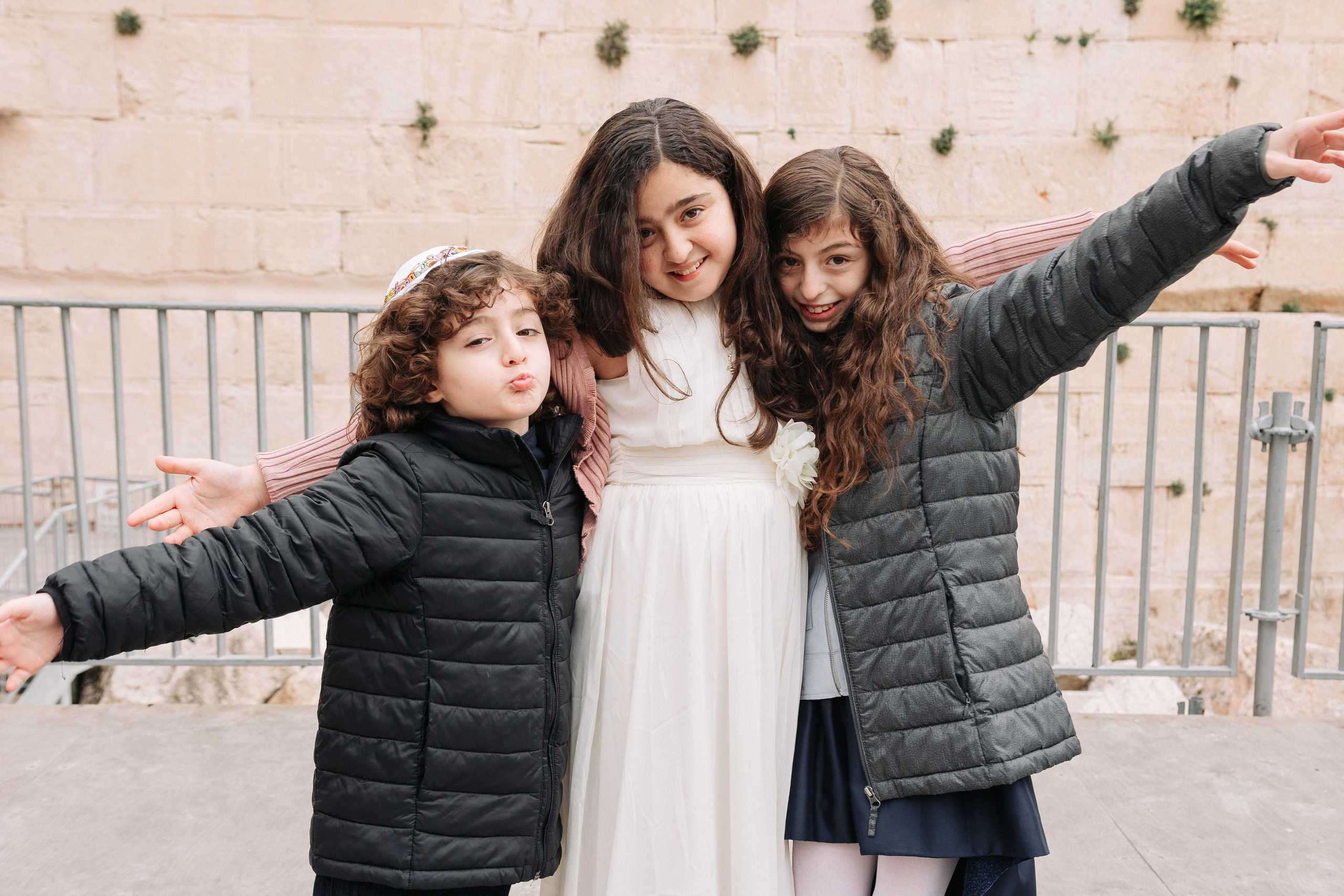 BAT MITZVAH FOR TWINS. Https://shi-photo.com/