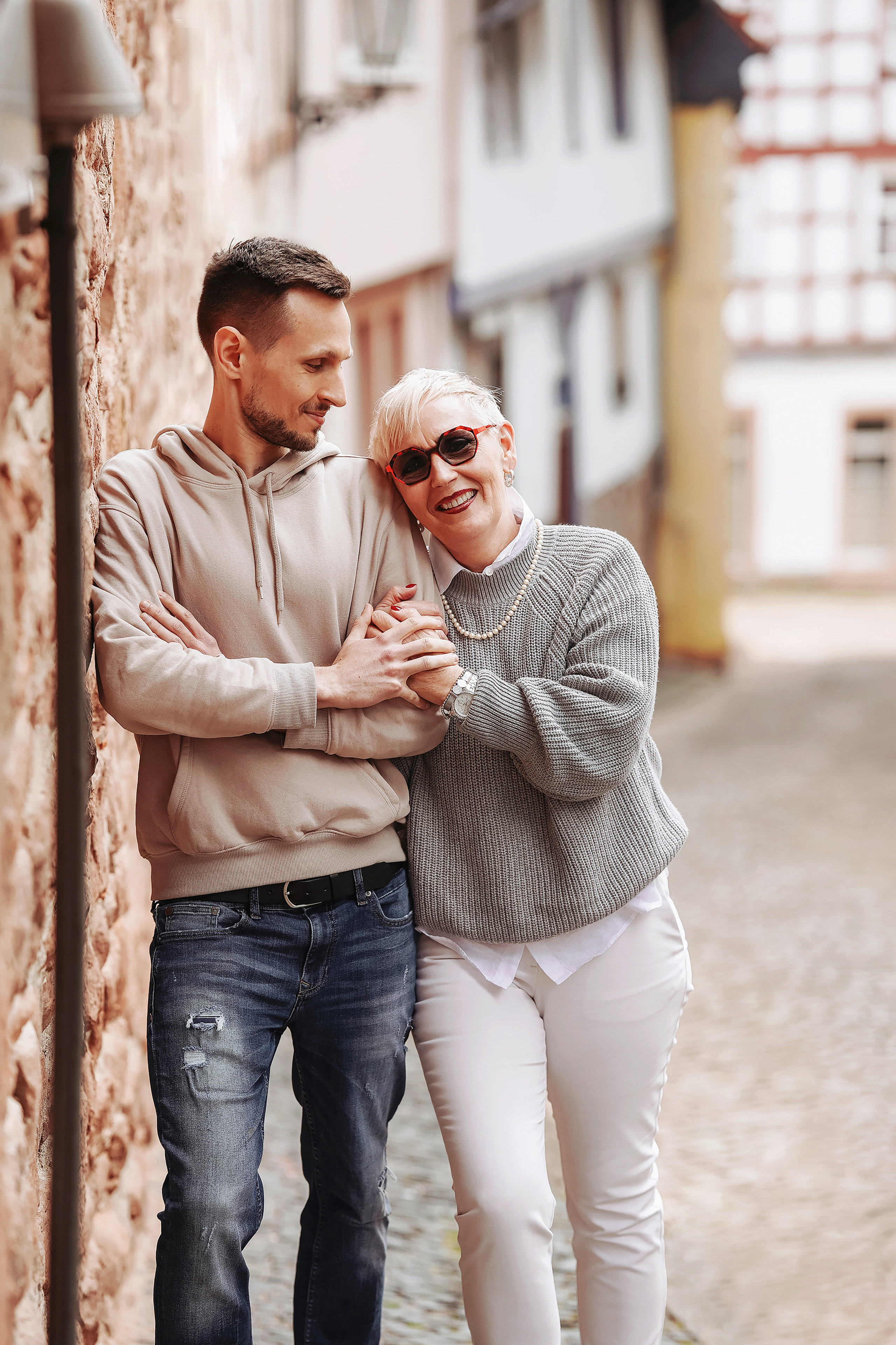 Mutter und Sohn Shooting. Portraitfotografie in Gründau Elena Ohnstedt