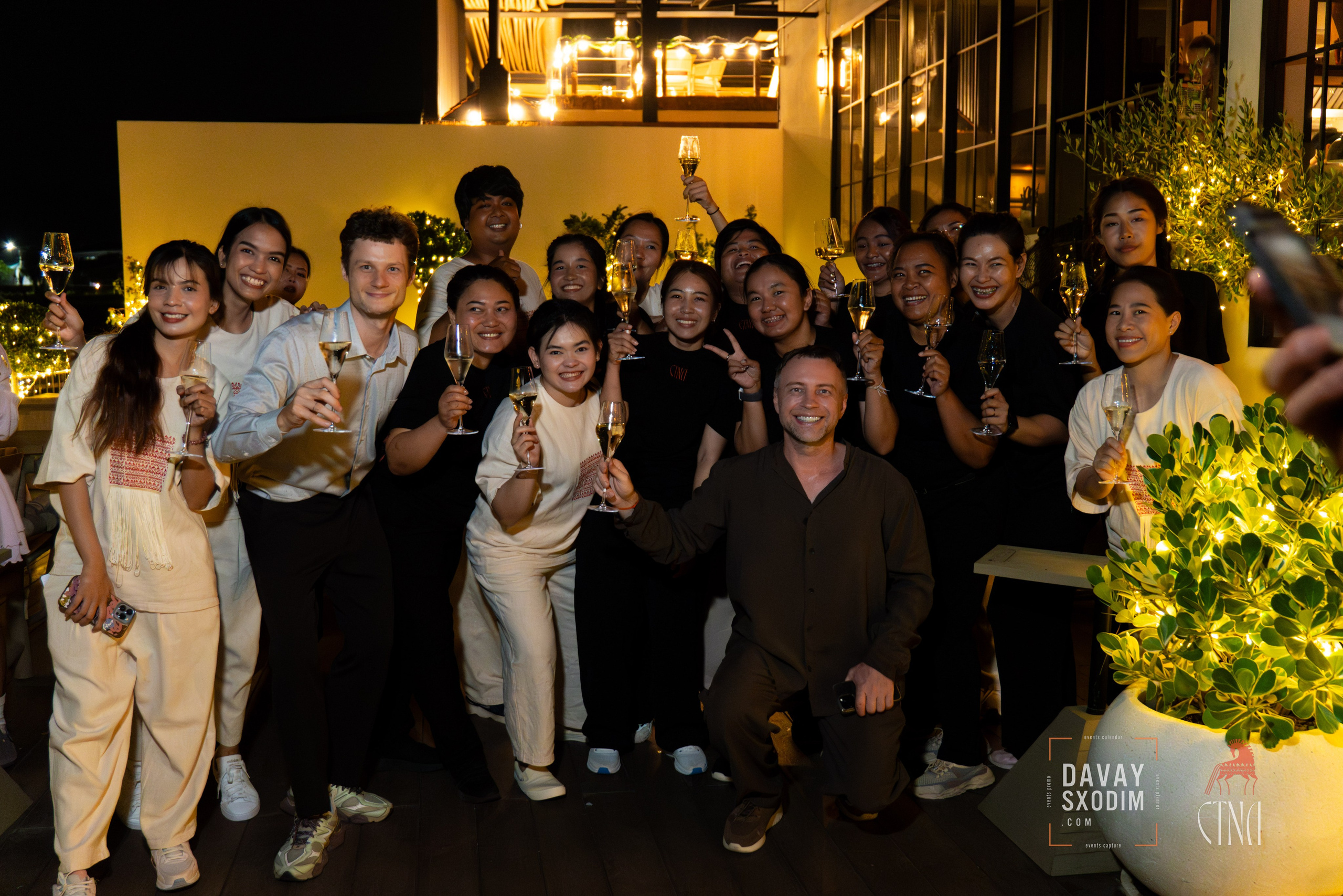 Новогодняя вечеринка | Фоторепортаж | Афиша | DAVAYSXODIM.com PHUKET. АФИША|ФОТОРЕПОРТАЖИ|ИВЕНТЫ|ПХУКЕТ