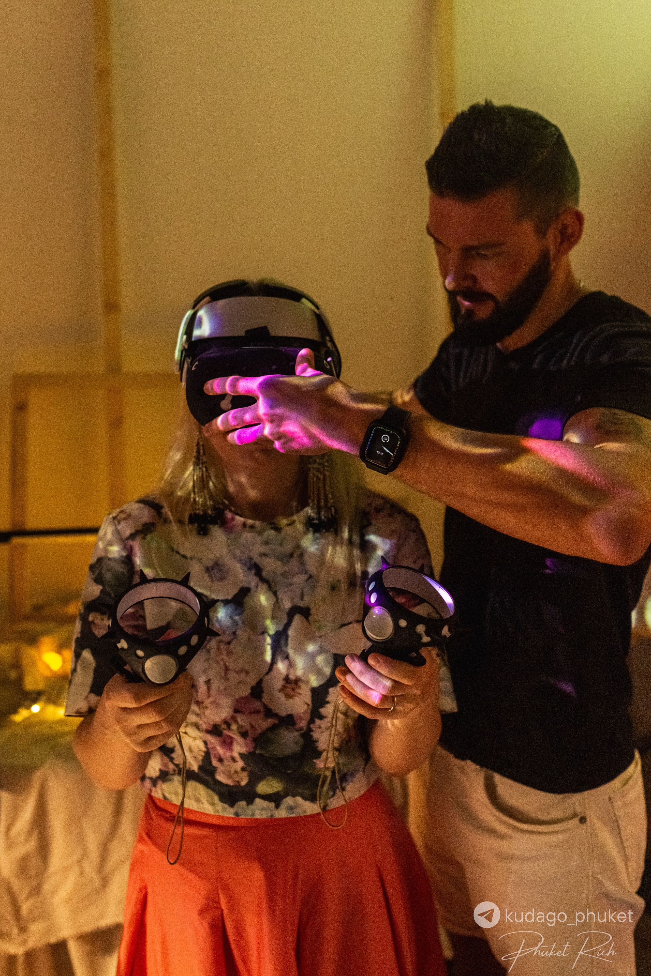 Вечеринка «Код да Винчи» | Фоторепортаж | Афиша | DAVAYSXODIM.com PHUKET. АФИША|ФОТОРЕПОРТАЖИ|ИВЕНТЫ|ПХУКЕТ