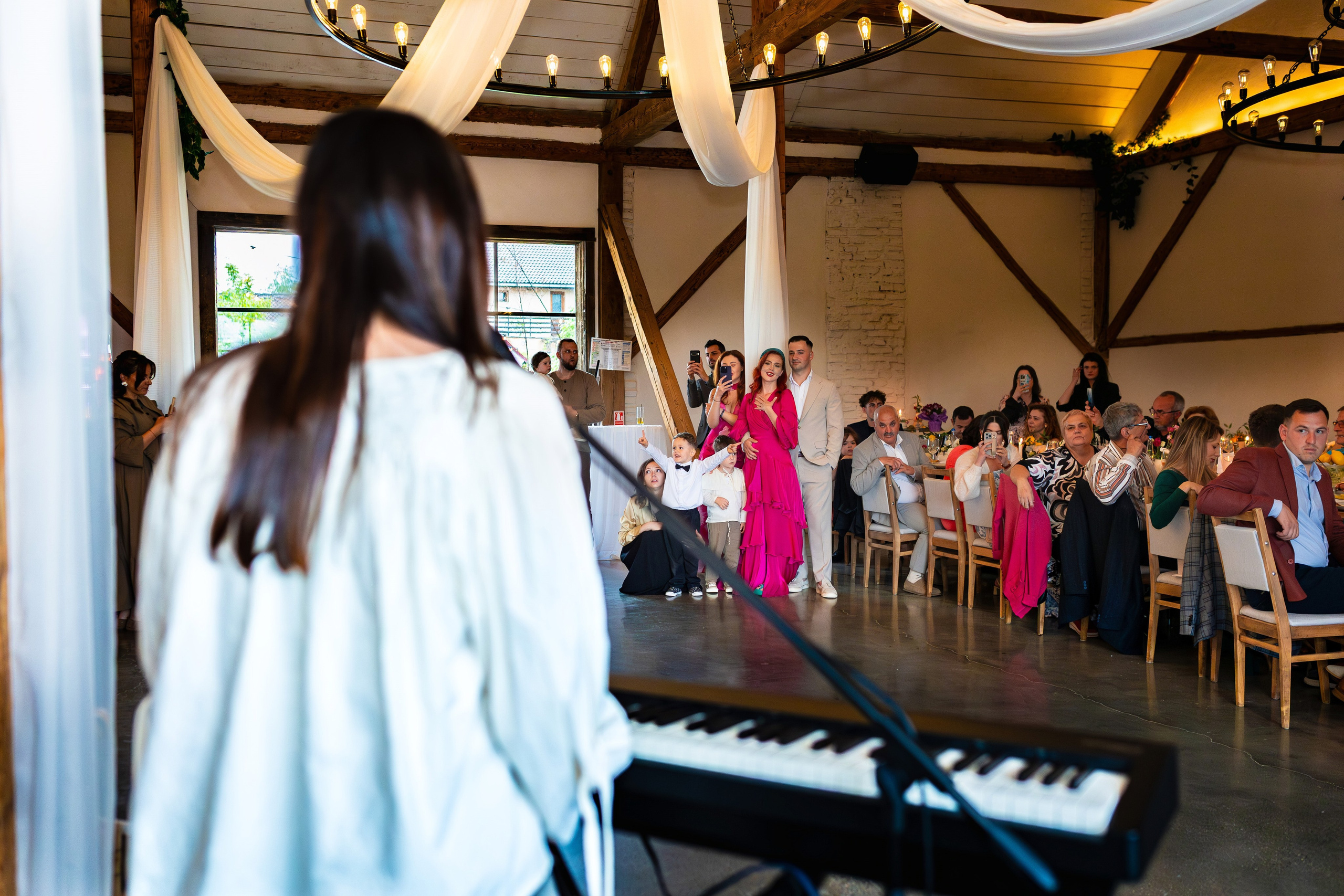 Petrecere Raluca si Paul. Ionut Brehuescu — Fotograf