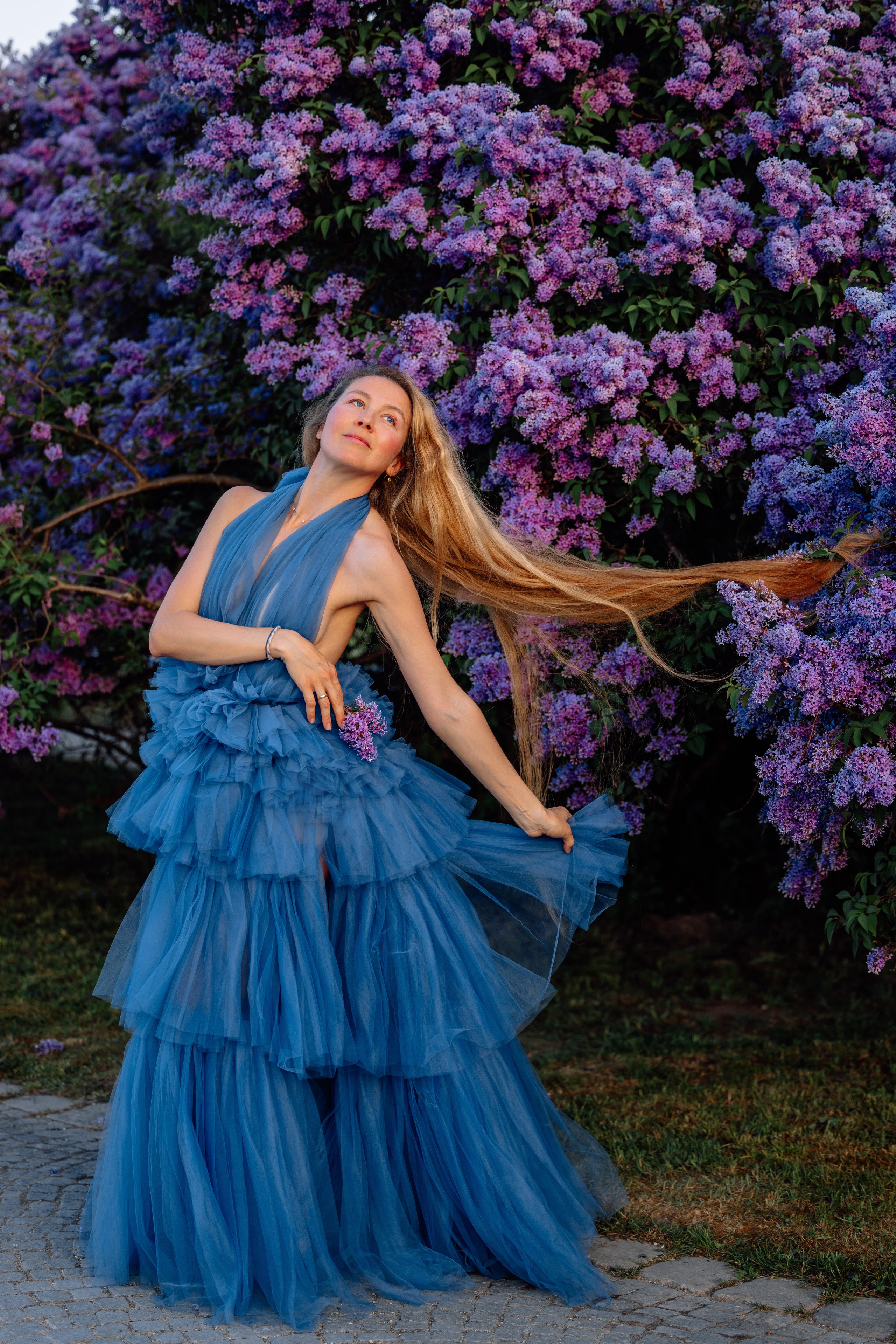 Wenn der Flieder beim Schloss Nymphenburg blüht. Hochzeitsfotograf München Taufe Familienfotograf Tanja Mauke