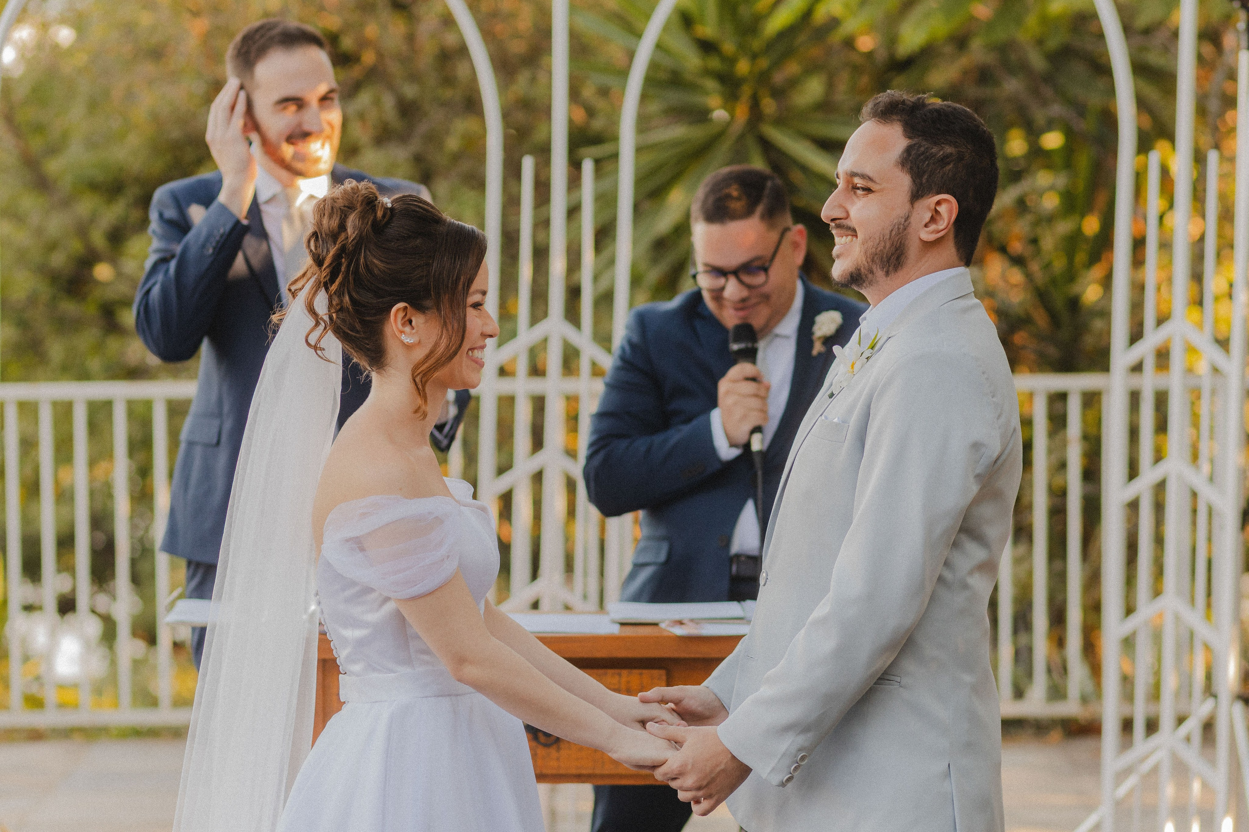 C & H — Leve, calmo e romântico. Fotografia de casamento em Belo Horizonte
