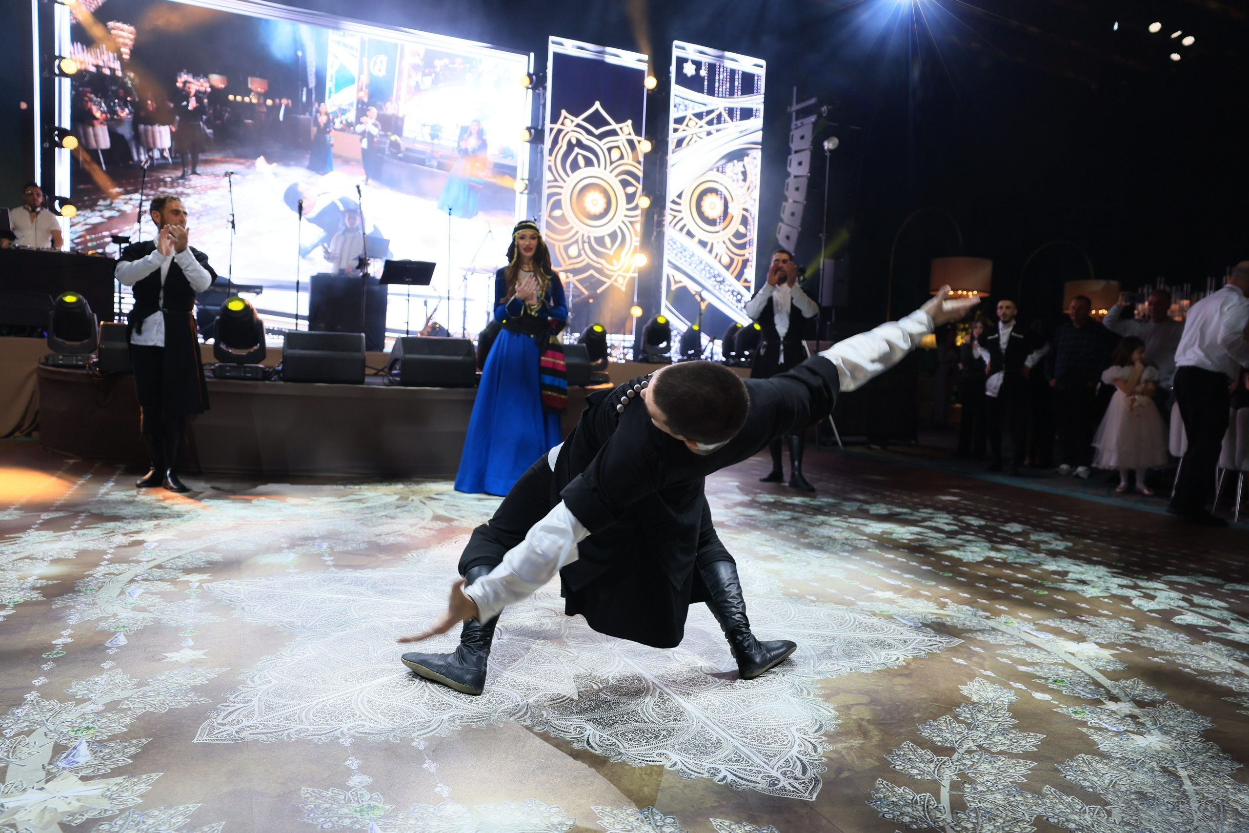 DANIEL. Фотографы на свадьбы и мероприятия Студия «Шалом»