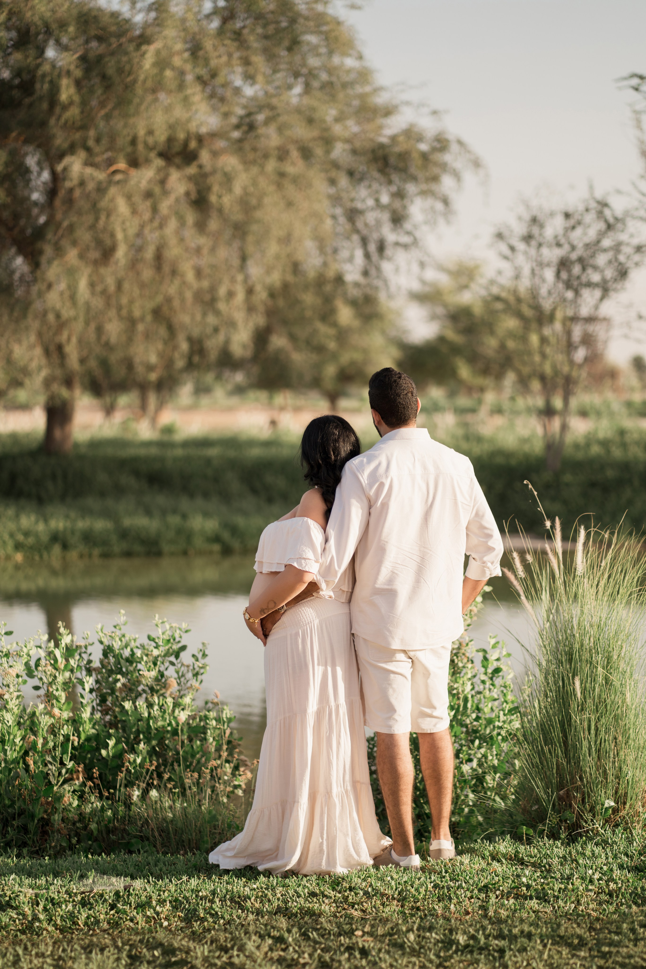 Sunrise by the lake. Angela Iakovleva — Family Photographer in Dubai