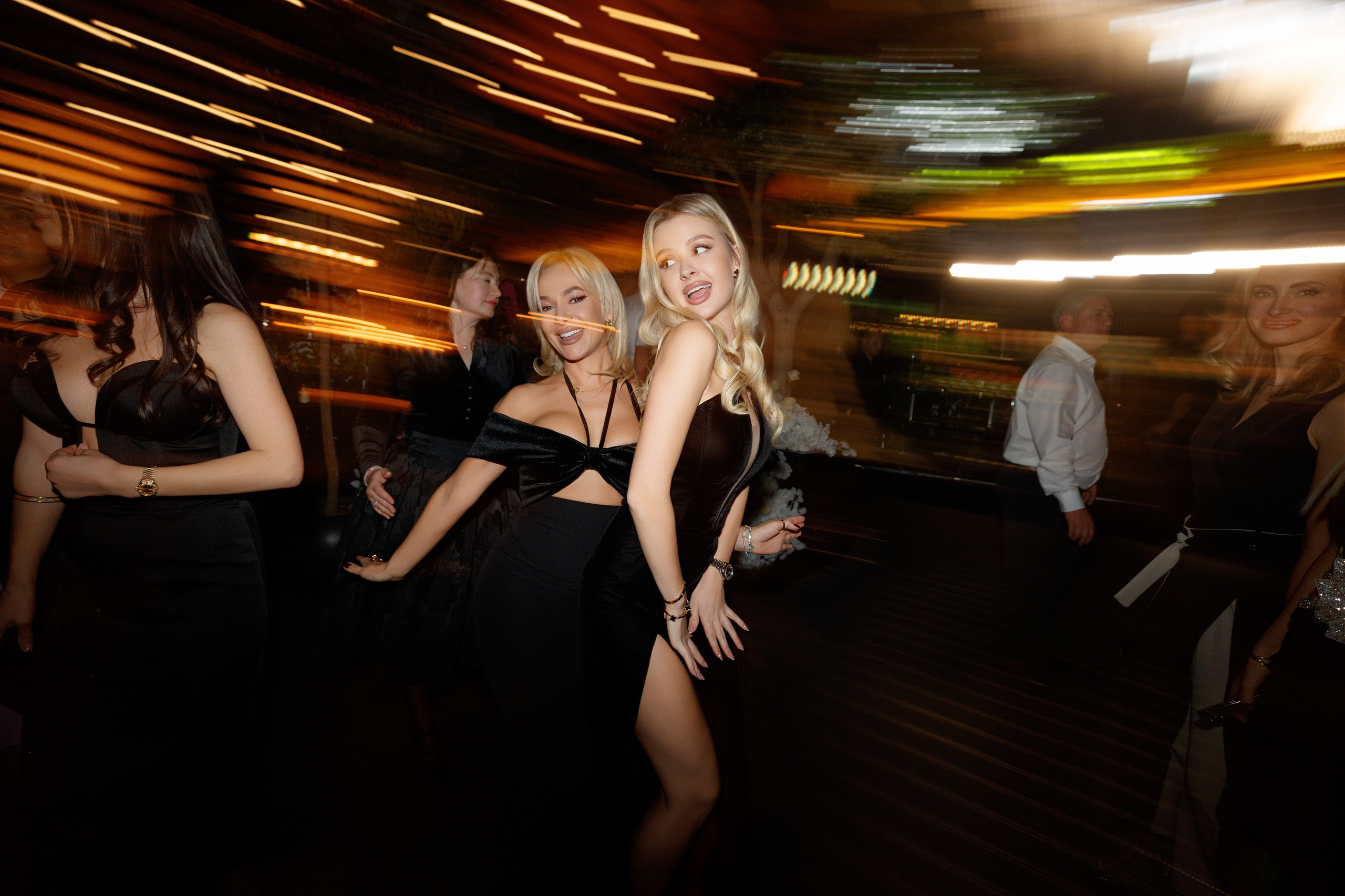 Victor & Andreea | Fotografie de nuntă. Scarlat Photography