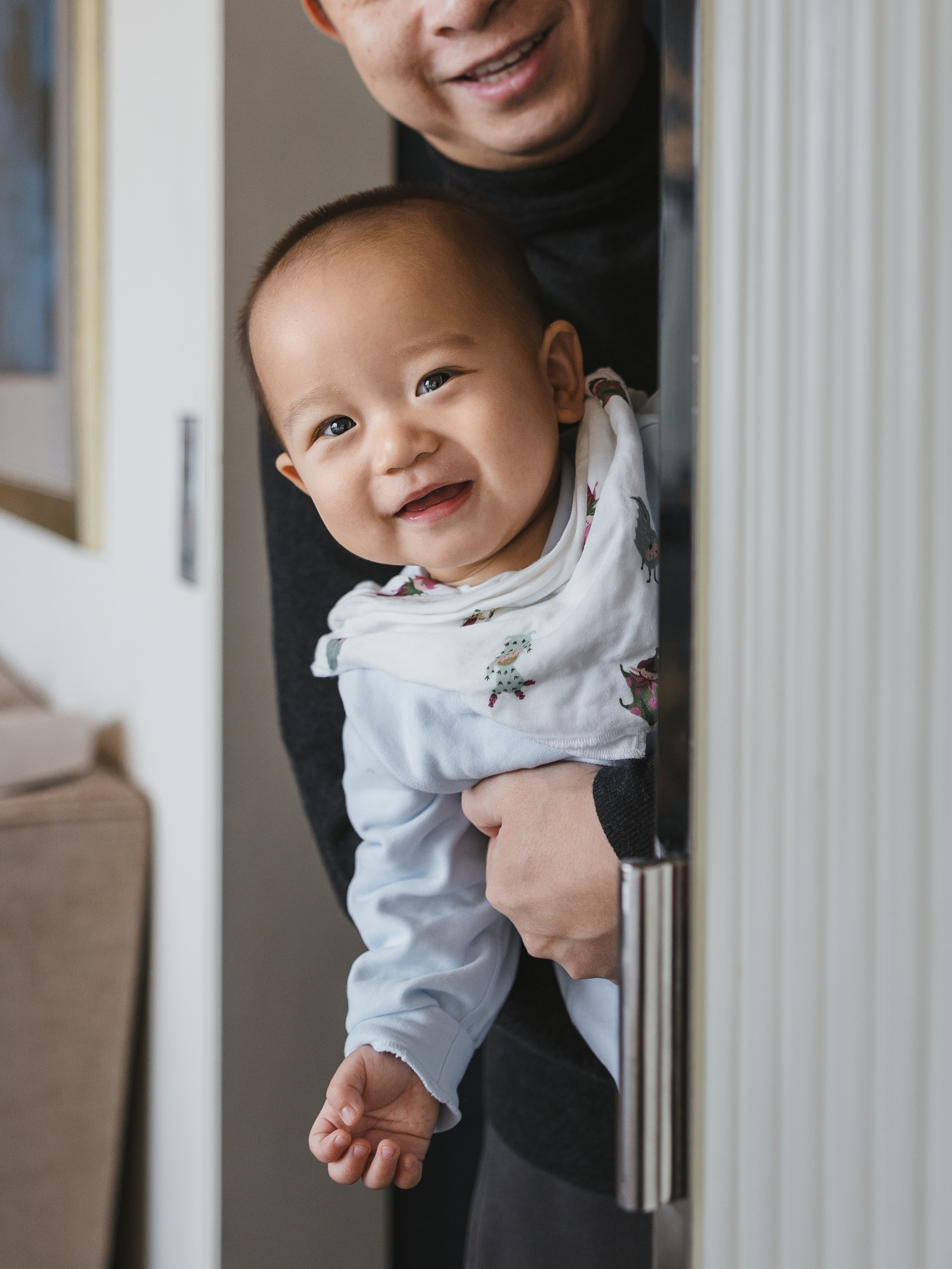 Family photograph in Shanghai. Shanghai Family Photographer Dora