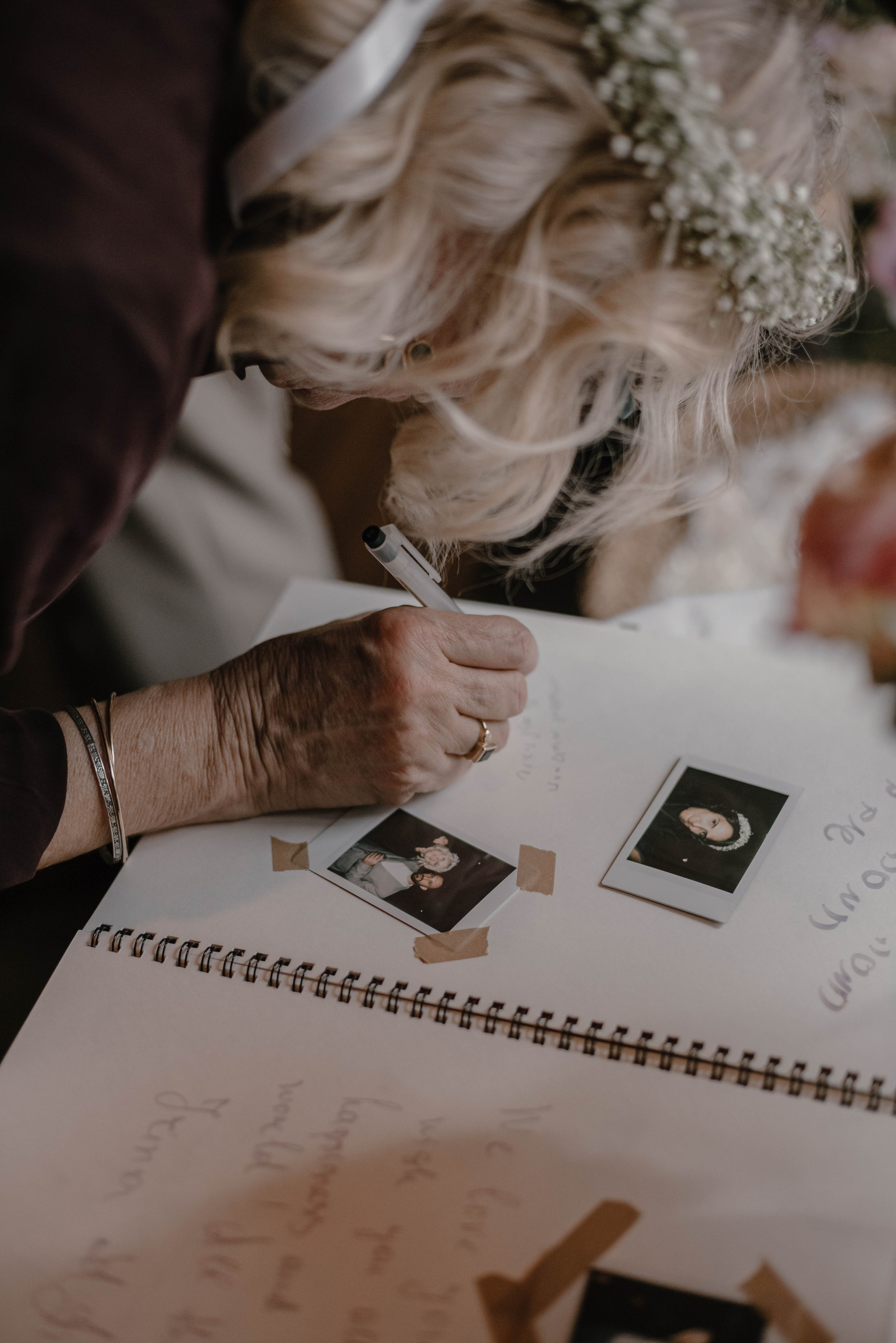 Камерная свадьба в Марэ, Париж | Ksenia Marchand. Ksenia Marchand/ Lifestyle photographer in Paris