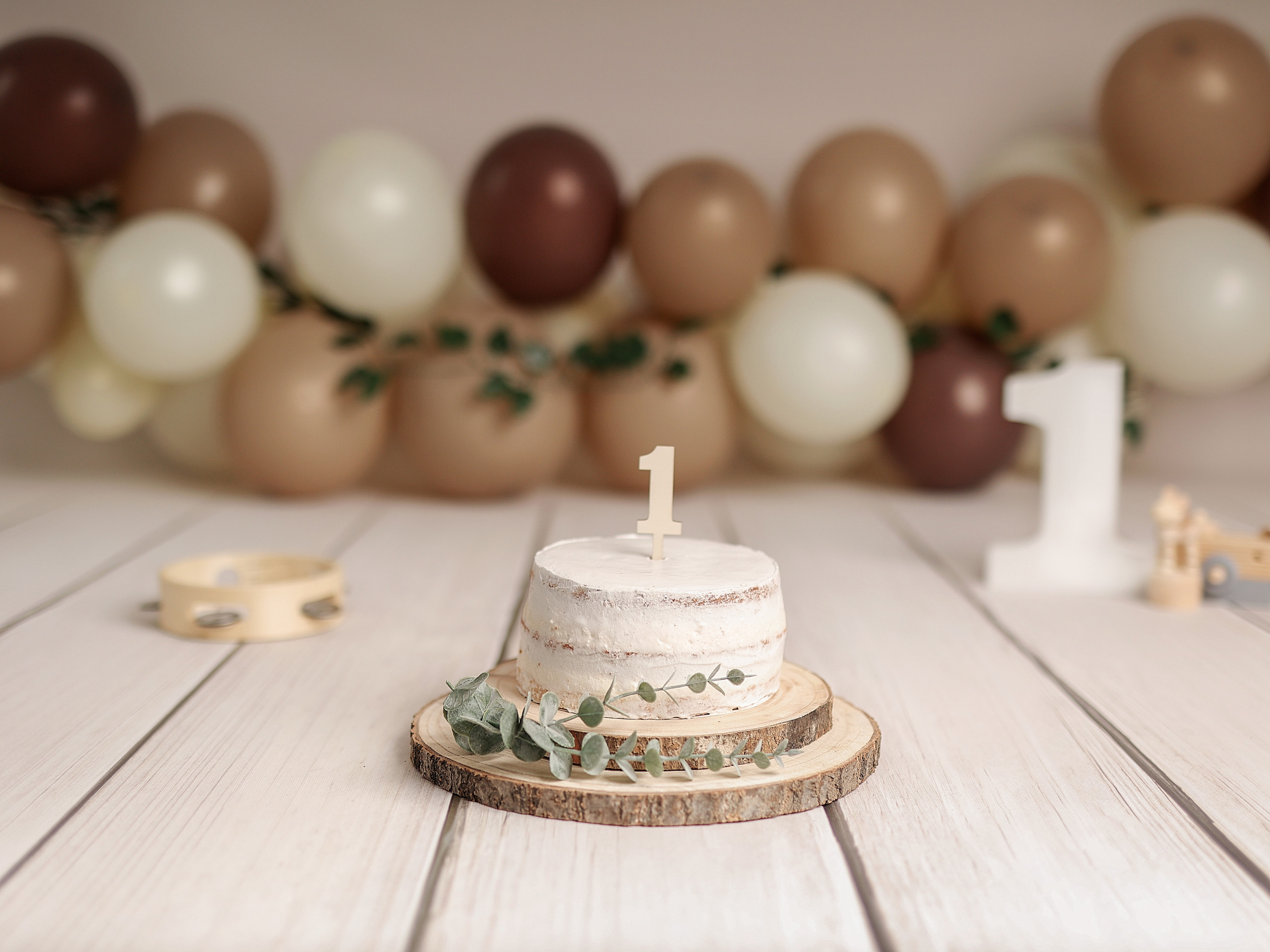 Cake Smash erster Geburtstag Baby Shooting Geburtstagsidee Luftballons Fotograf Norden Aurich Emden Leer Papenburg Bremen Wiesmoor Wittmund