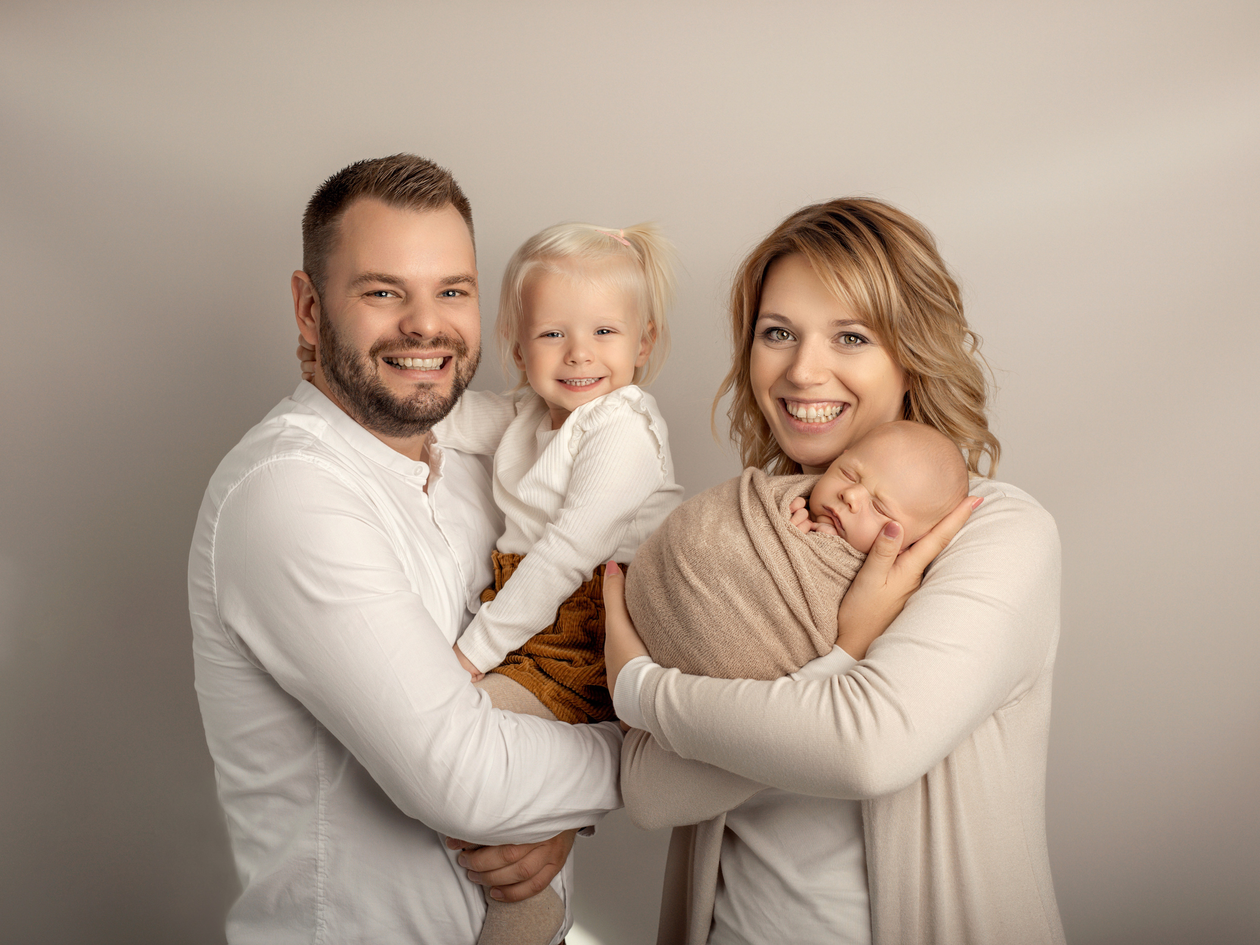 Babyfotografie Newborn Marienhafe Norden Aurich Emden. Familien- Fotografin in Marienhafe, Aurich, Emden, Norden, Leer