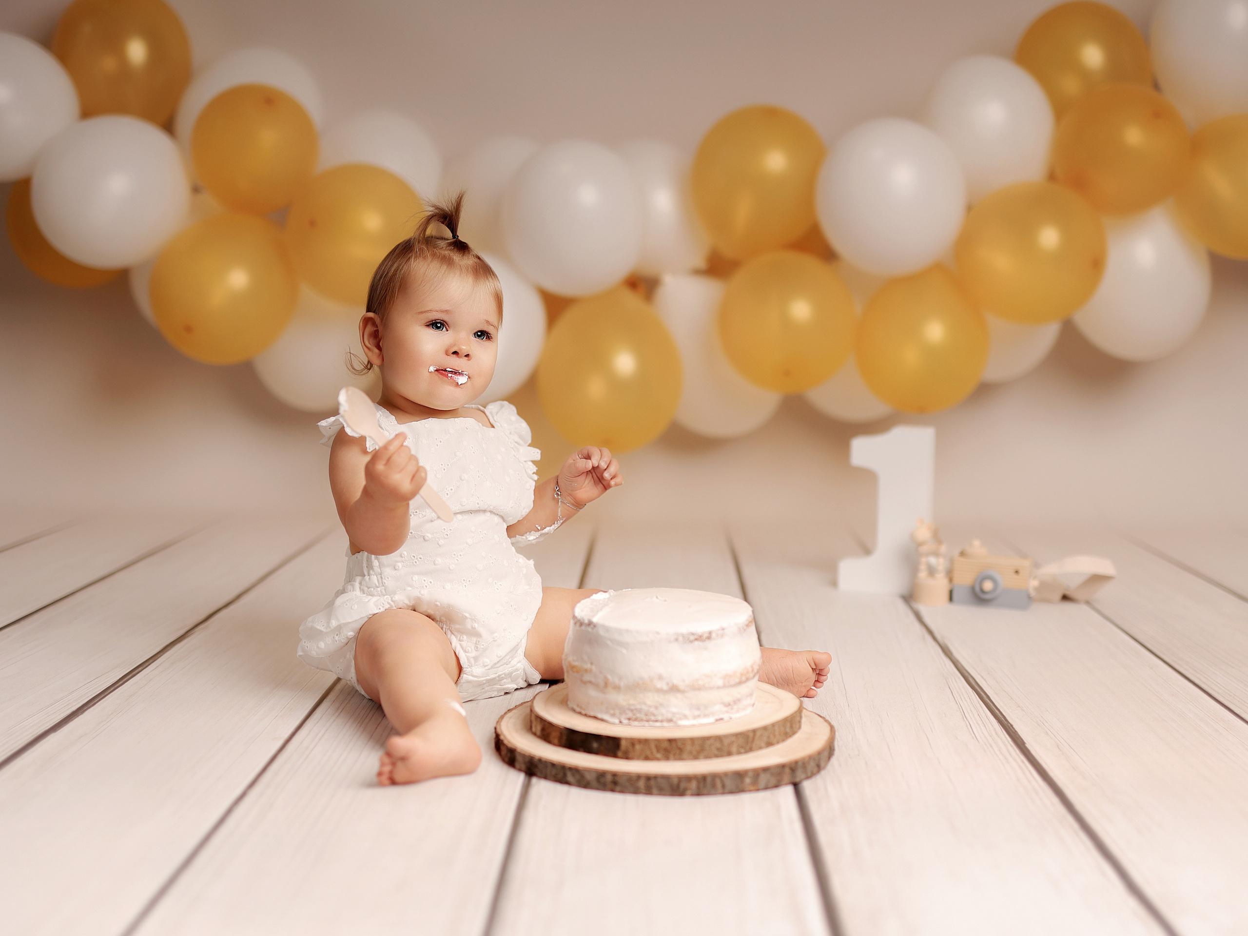 Cake Smash. Familien- Fotografin in Marienhafe, Aurich, Emden, Norden, Leer