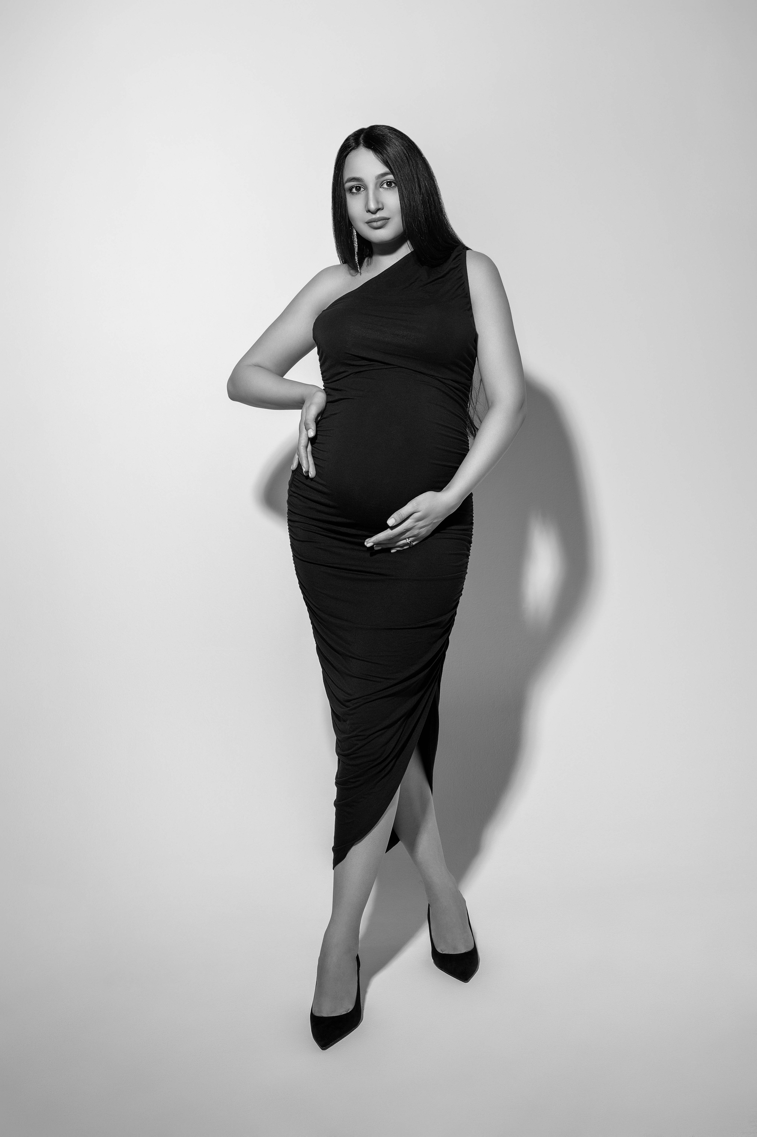 Mane. Krása tehotenstva v objektíve — Maria Milosovic, tehotenská fotografka