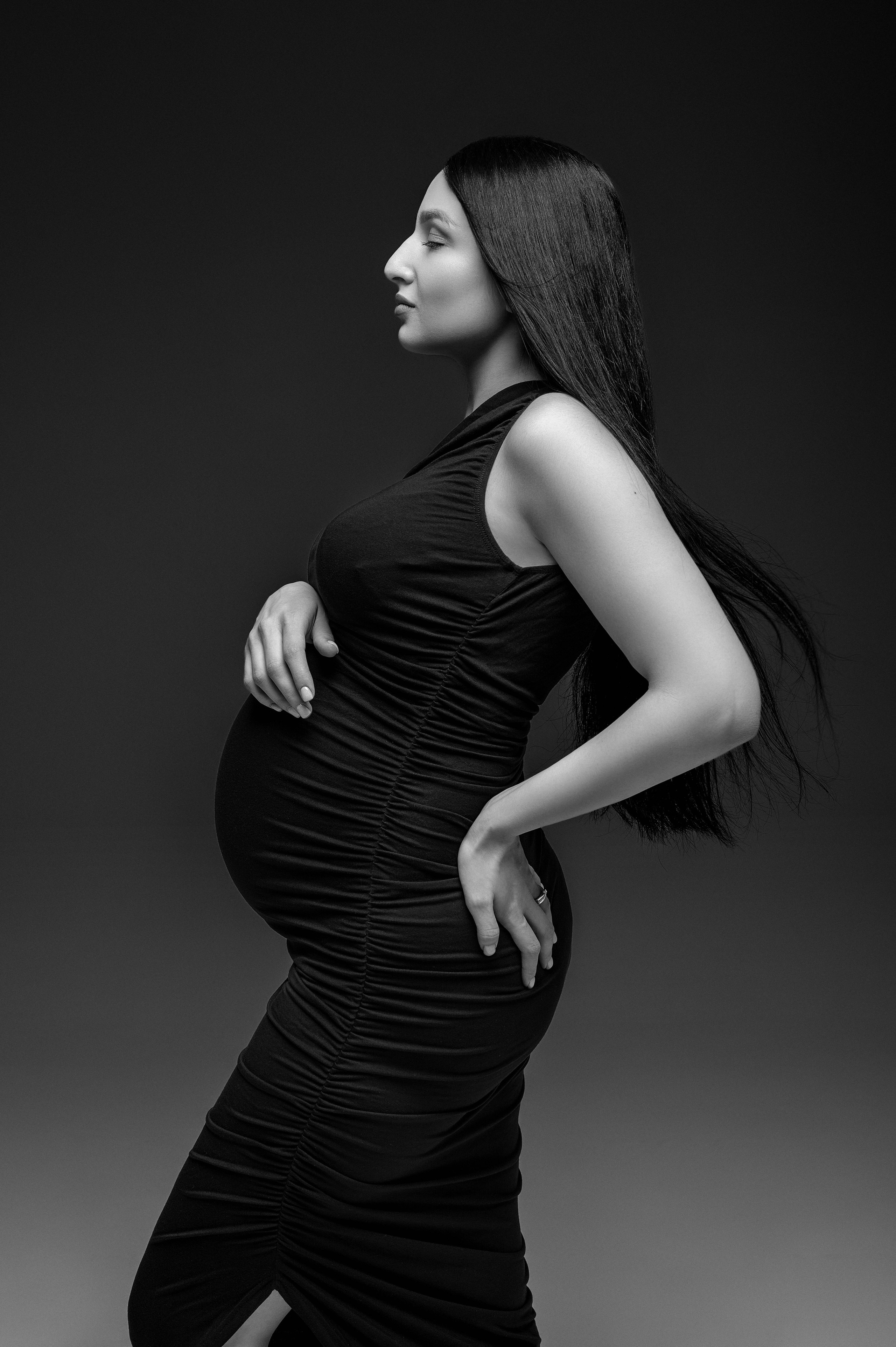 Mane. Krása tehotenstva v objektíve — Maria Milosovic, tehotenská fotografka