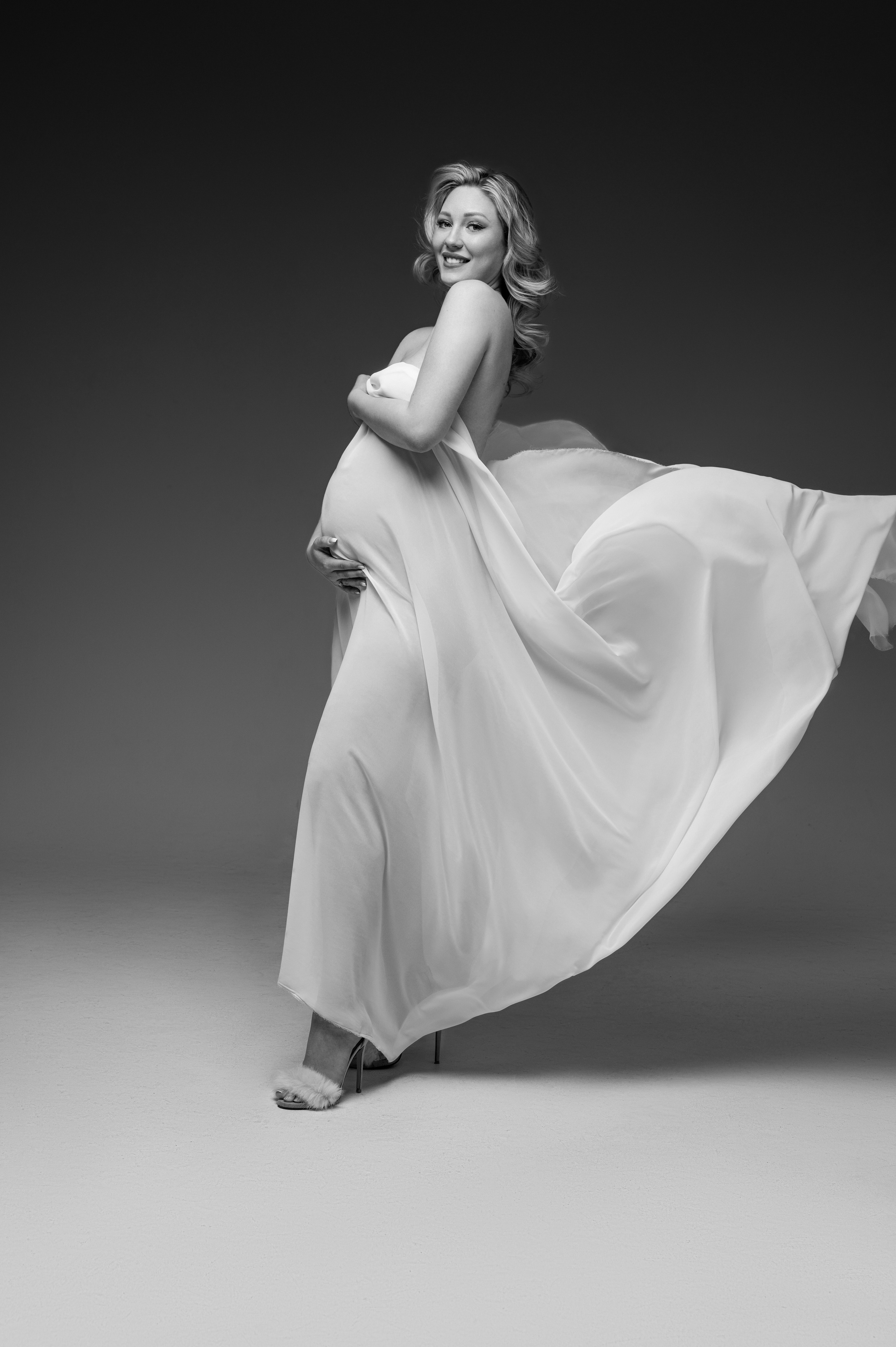 Kristina & Onur. Krása tehotenstva v objektíve — Maria Milosovic, tehotenská fotografka