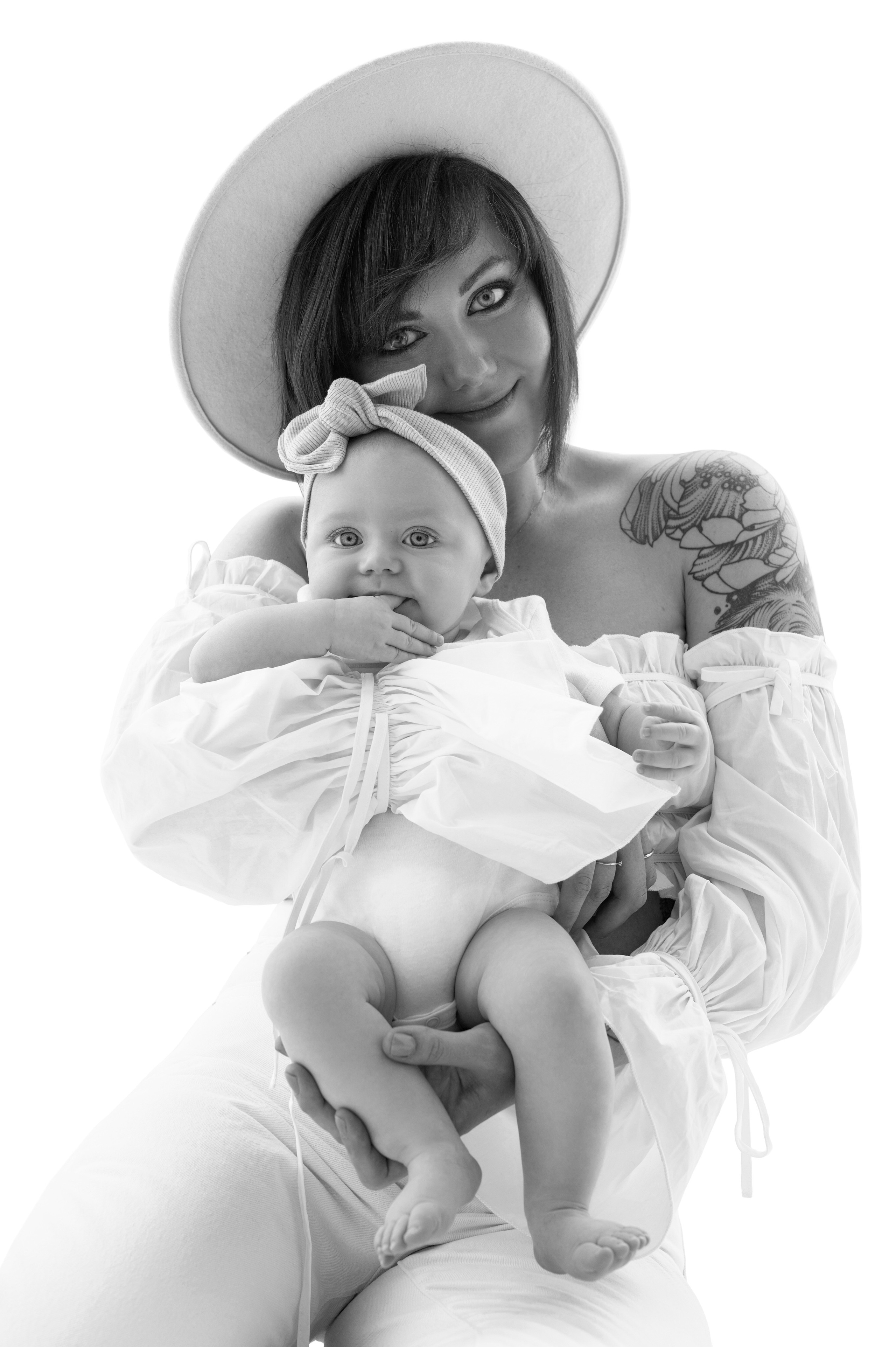 Lidia & Emma. Krása tehotenstva v objektíve — Maria Milosovic, tehotenská fotografka