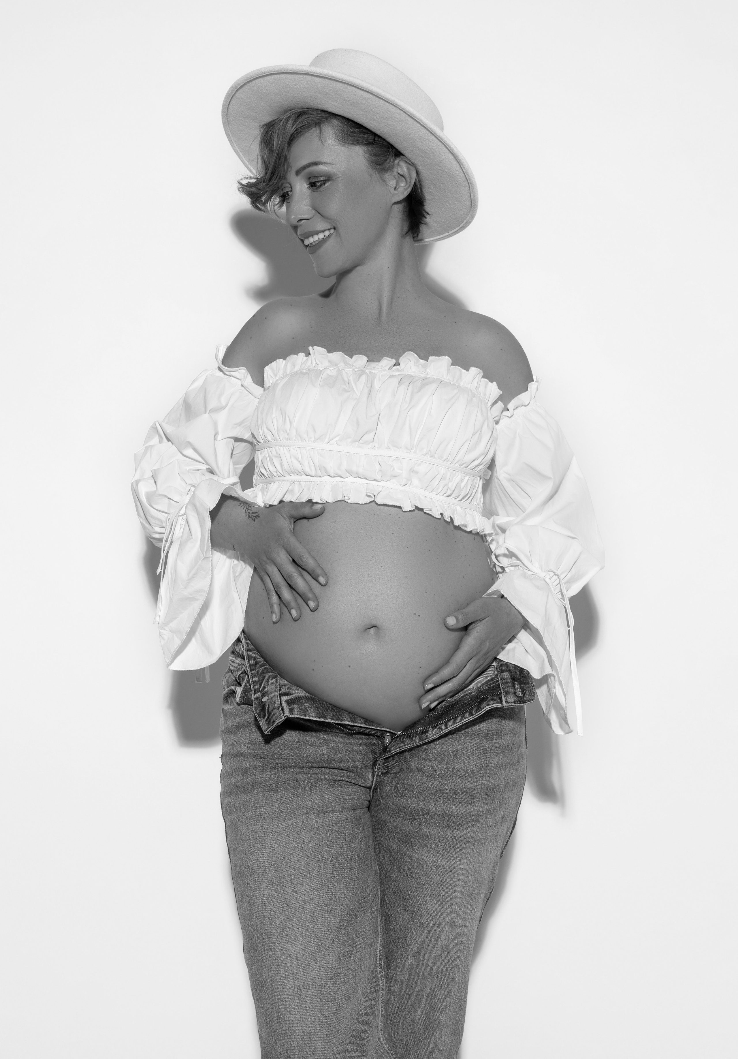 Sasha. Krása tehotenstva v objektíve — Maria Milosovic, tehotenská fotografka