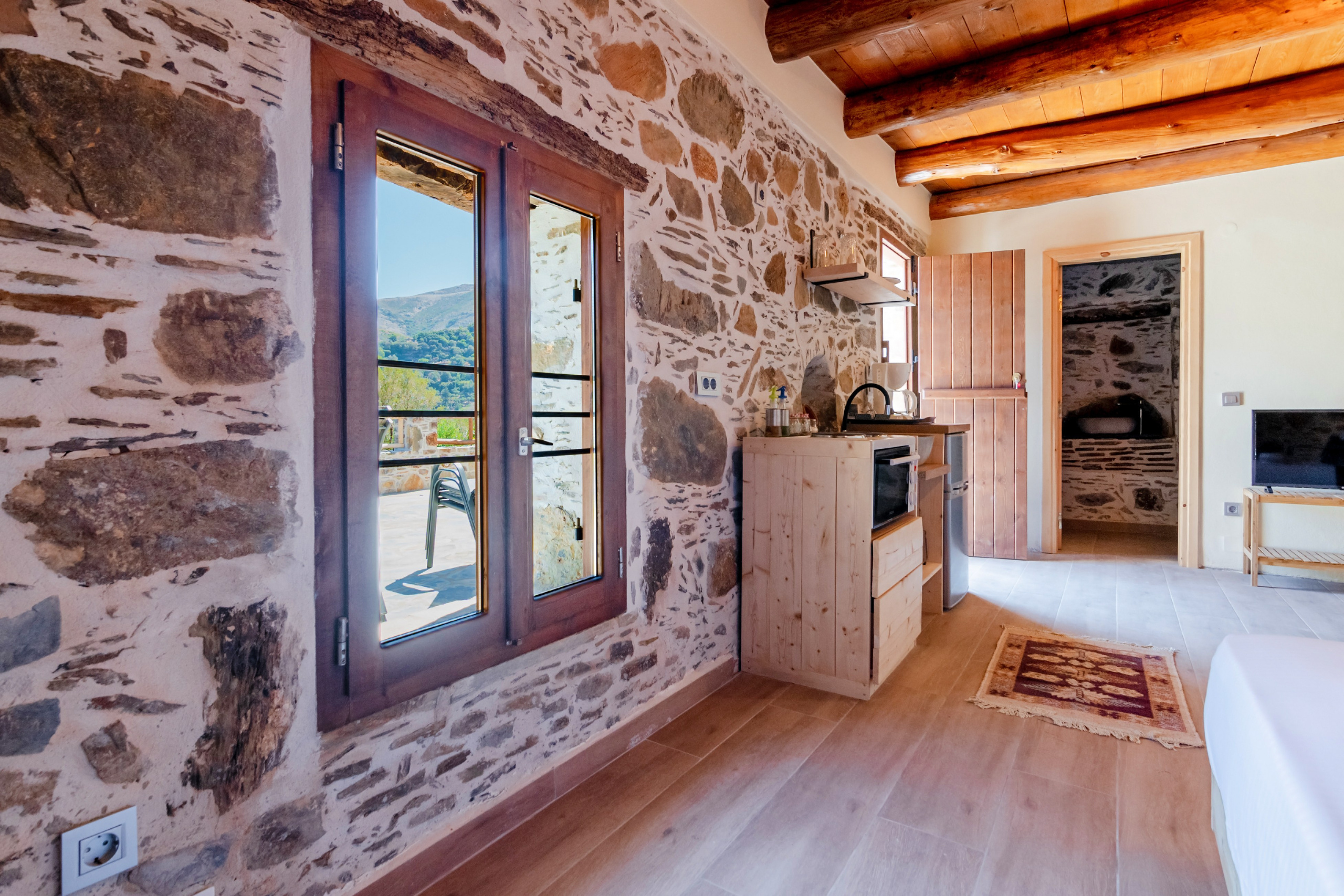 Plagia Stone studio. Photograper in Chania, Crete