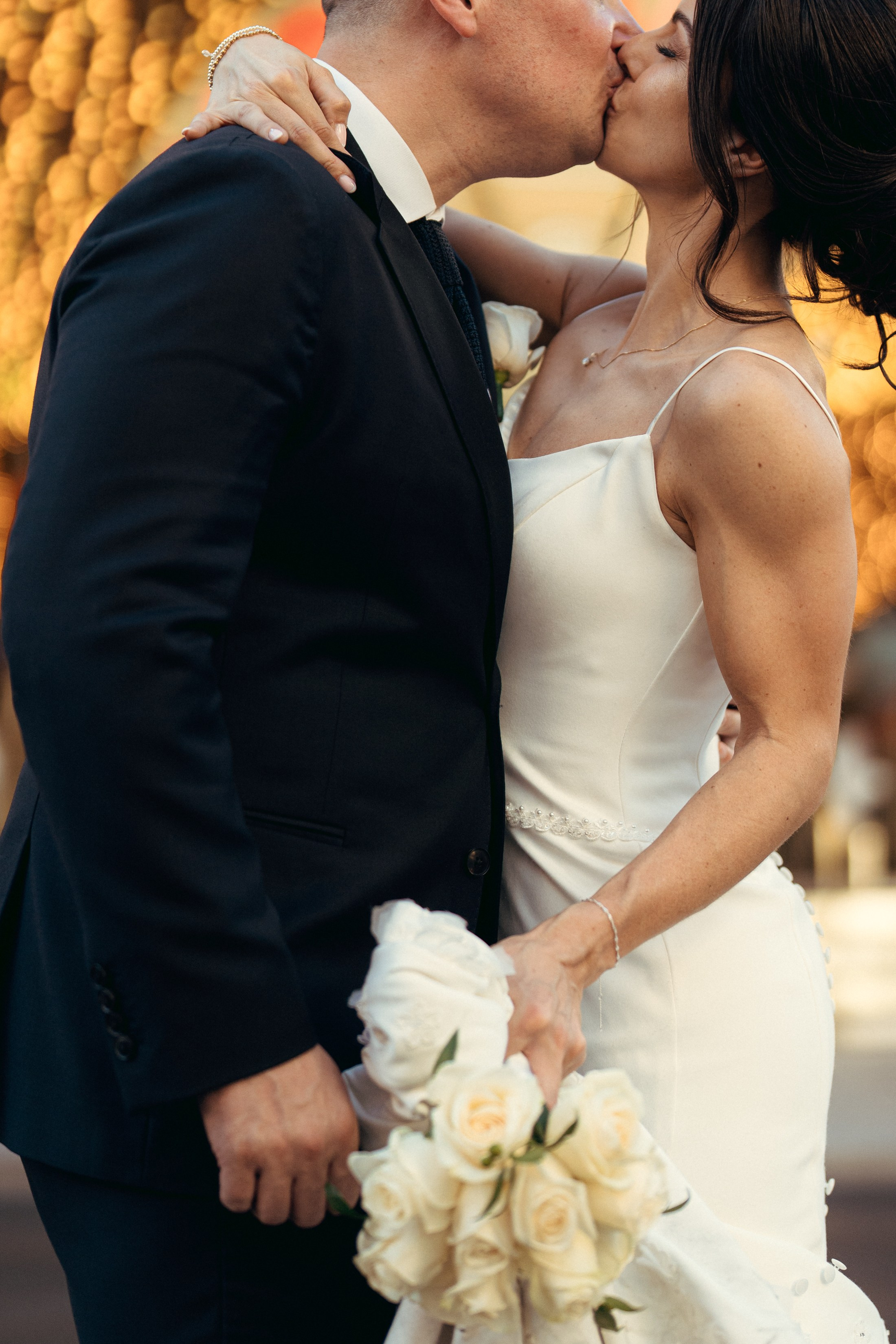 Lara&Dan. Wedding & elopement photographer Viktoriya Kravtsov. Las Vegas