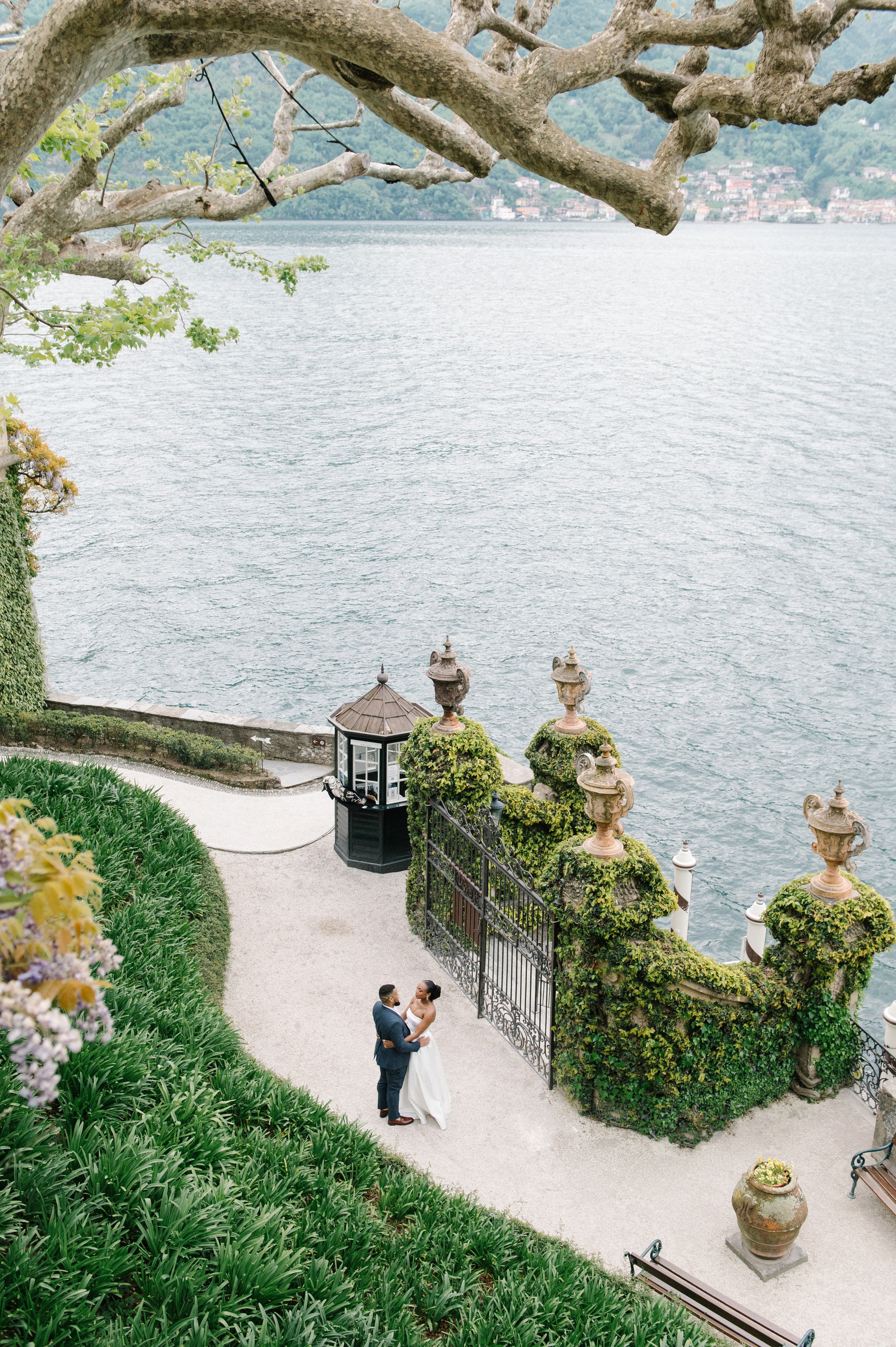 Lake Como. Lake Como Photographer — Proposal | Wedding | Elopement