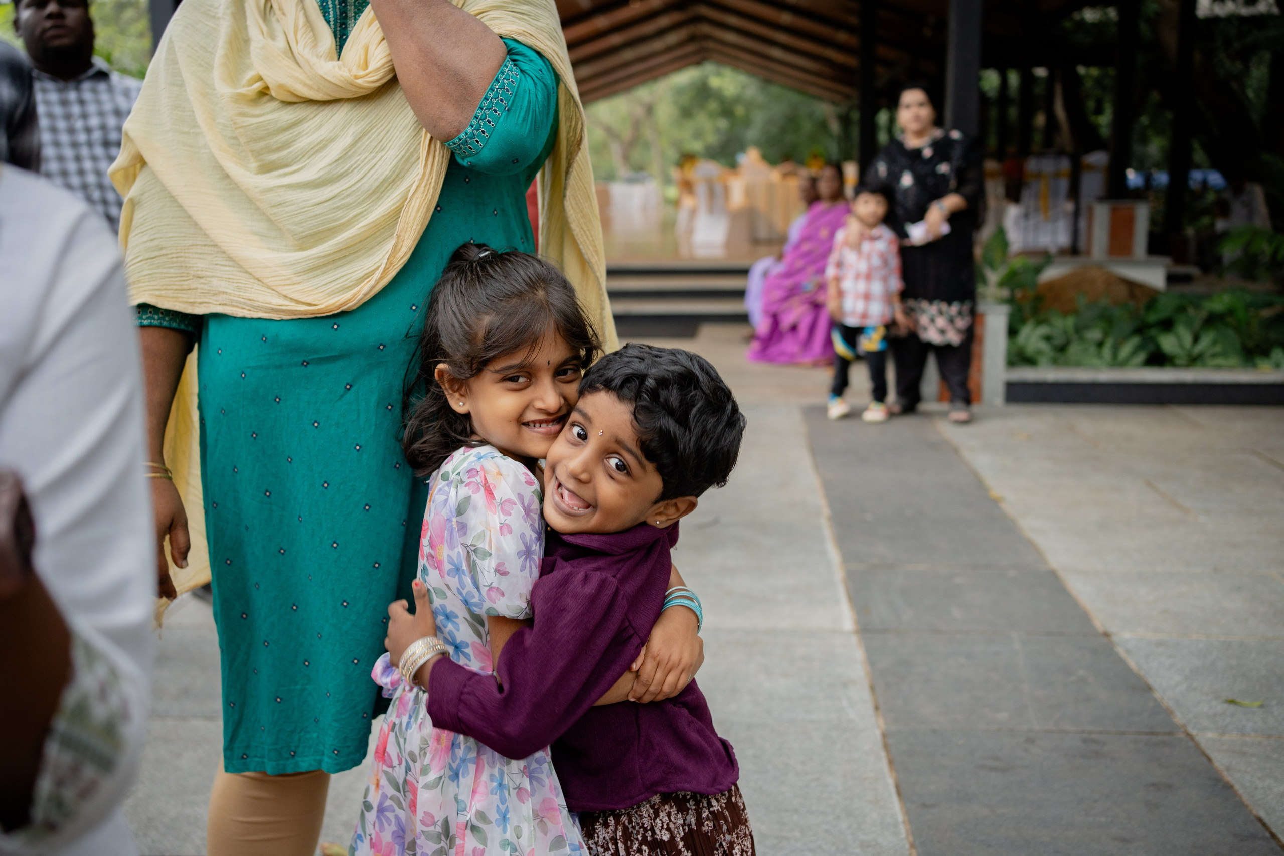 Theesan Raavanan. Menu