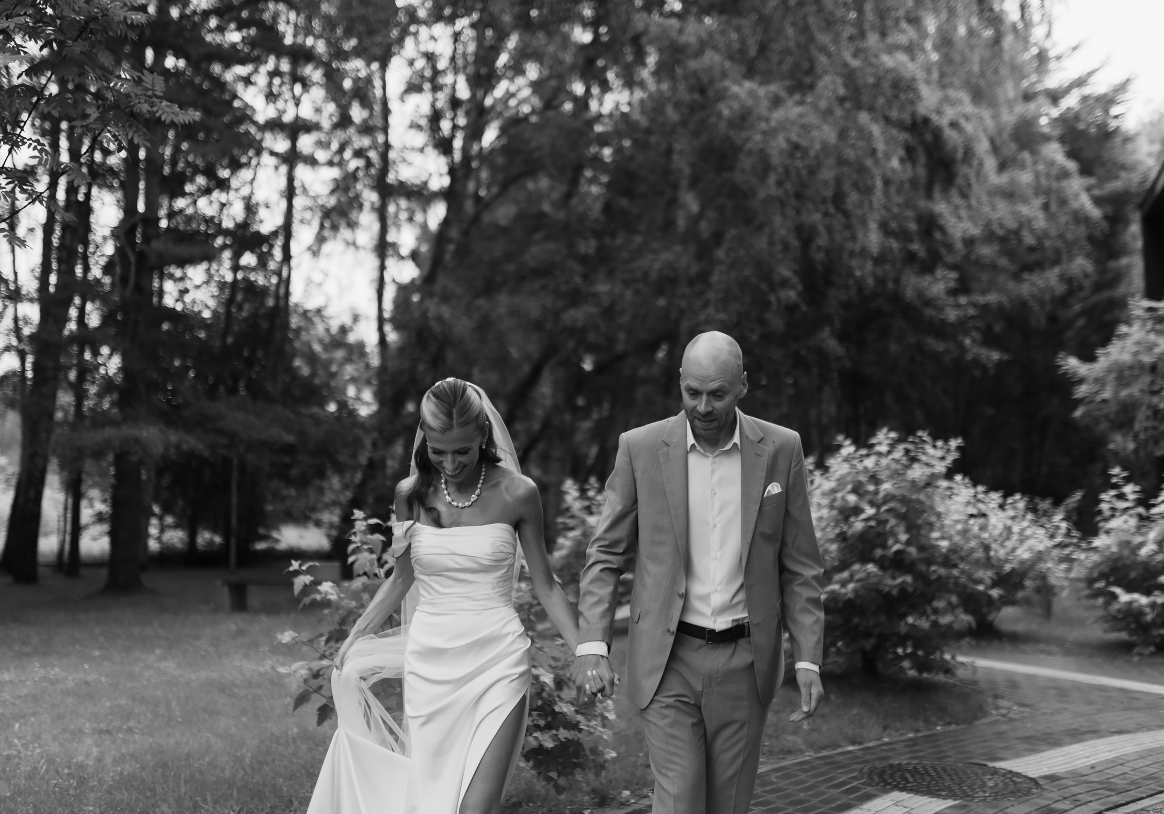 Justė ir Henrikas | Lietingos jaukios vestuvės Palangoje. Vestuvių ir šeimų fotografė Lena Bondarenko / belove photo