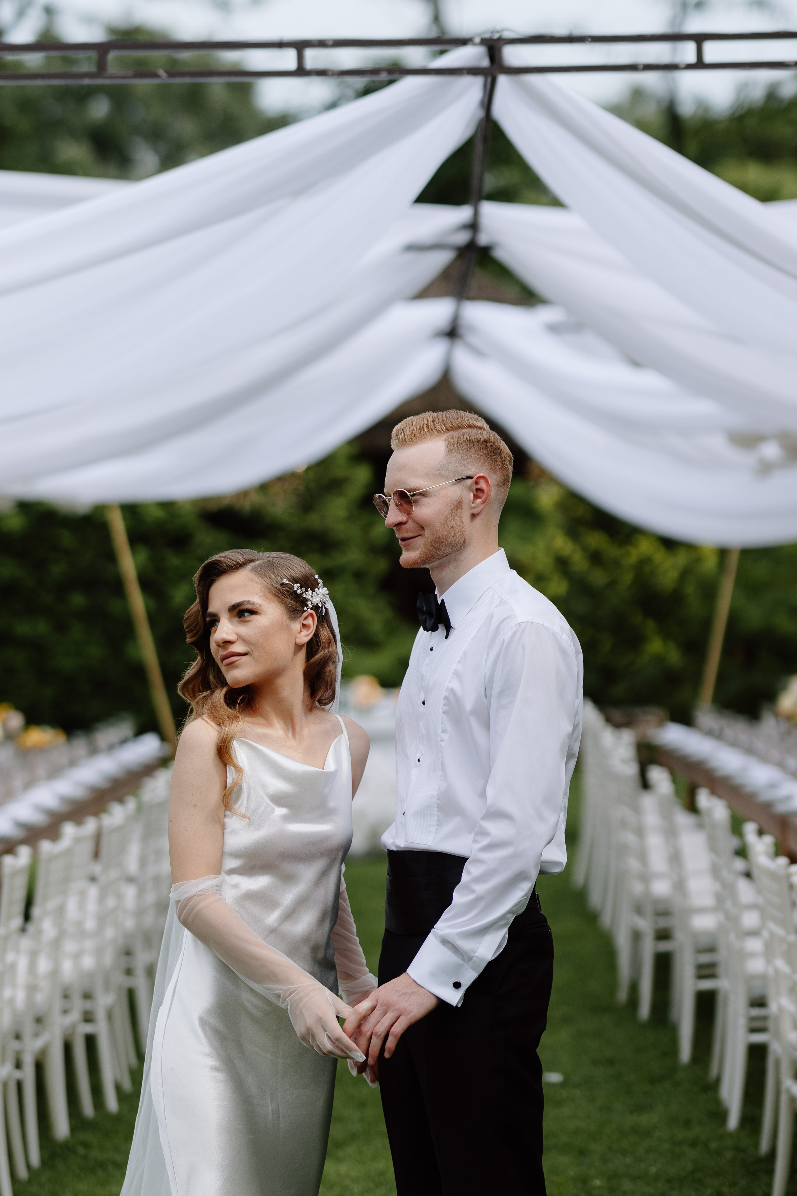 Corina & Dumitru. Main