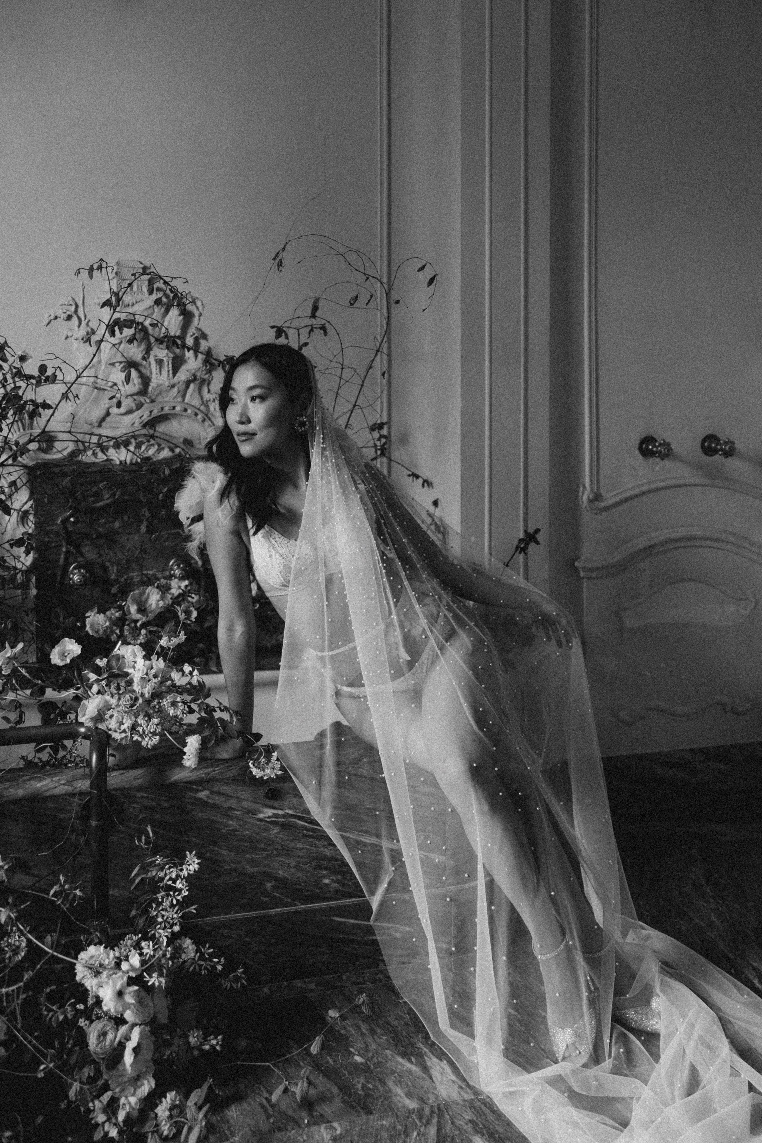 Bridal getting ready. Wedding and Family Photographer Switzerland and Italy. Valeria Diaz