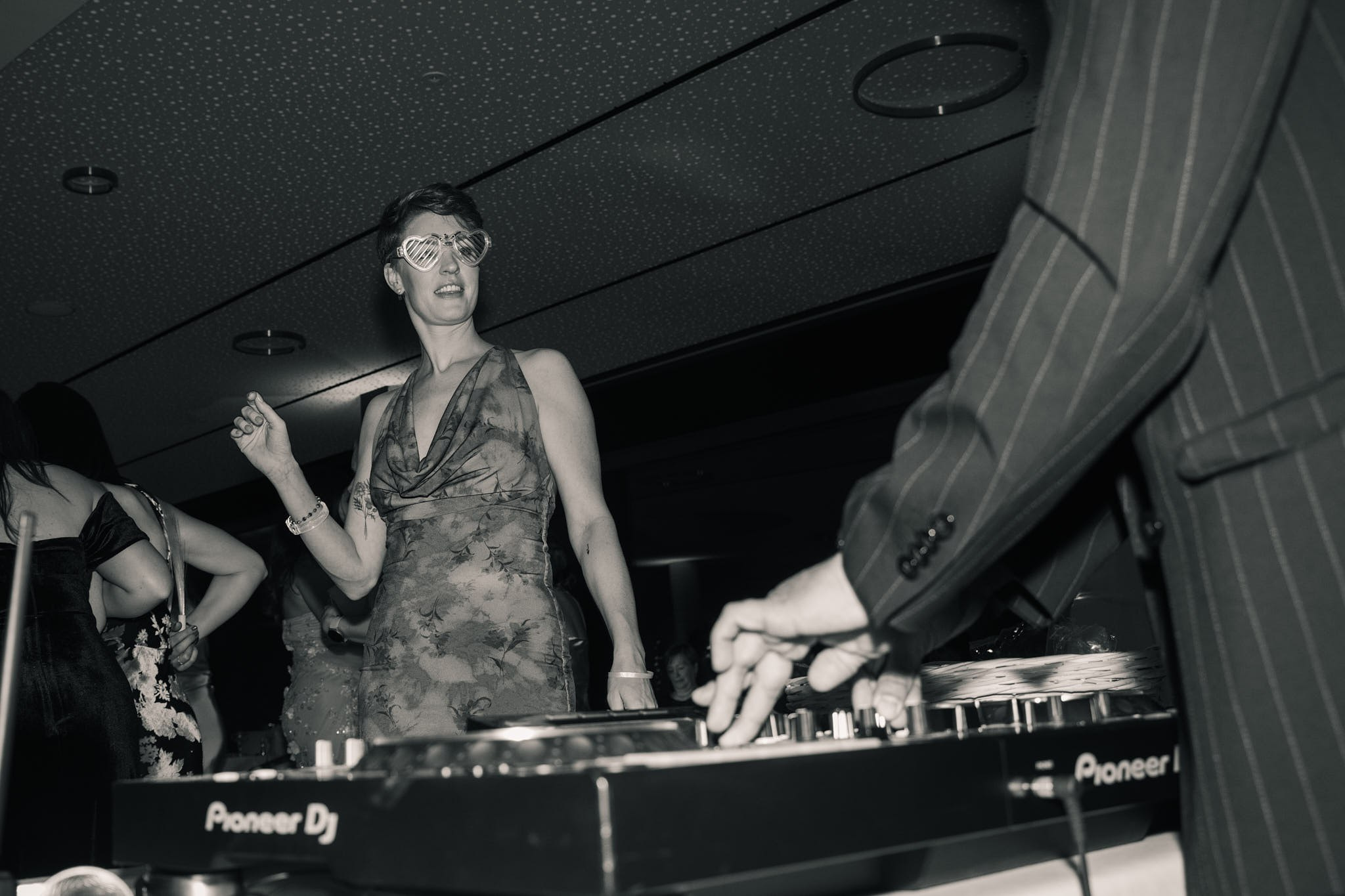 Roxie & Richard Wedding. Fotografo matrimonio Lago di Como Ferrari Media Production