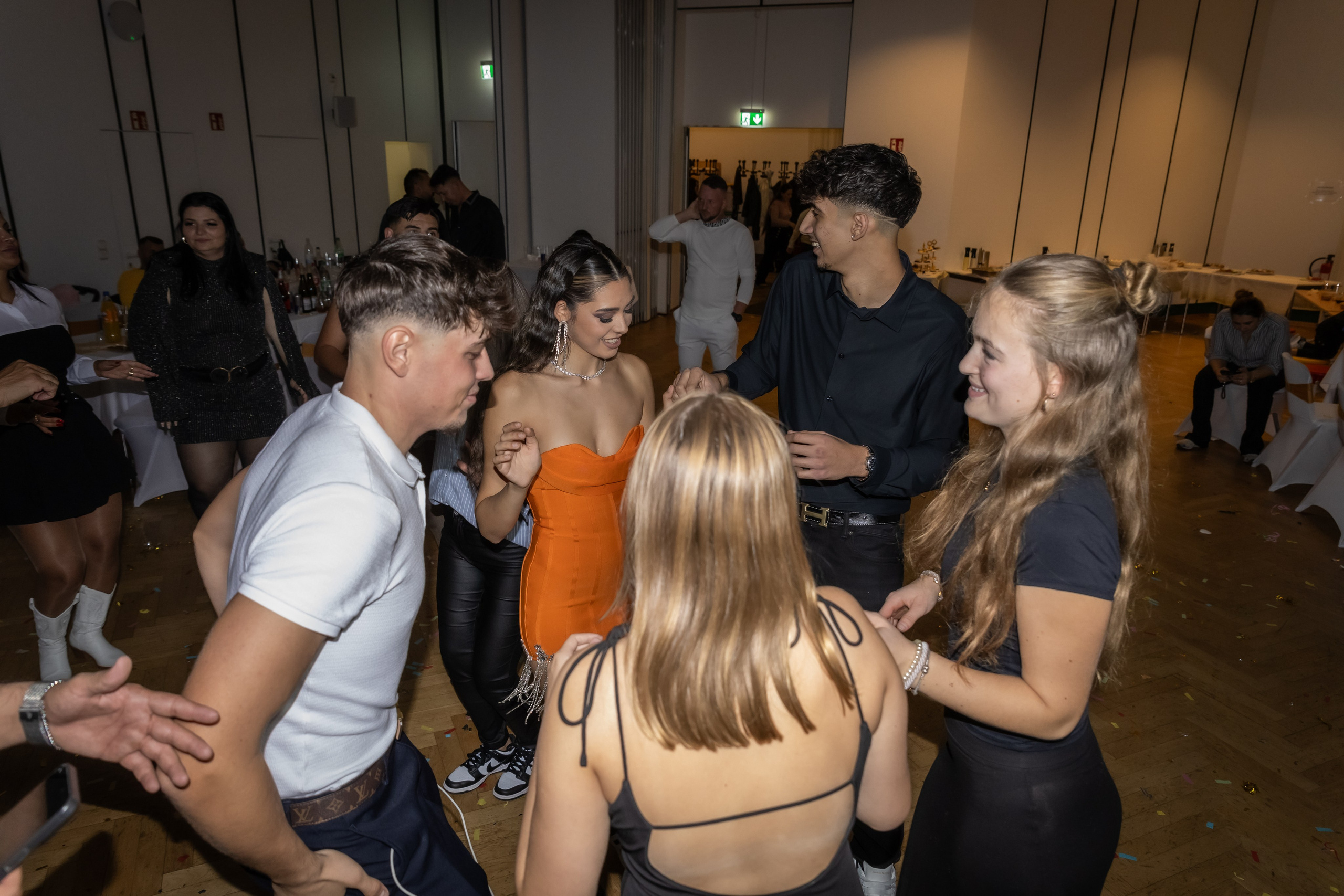 Denisa 18 Ani Majorat