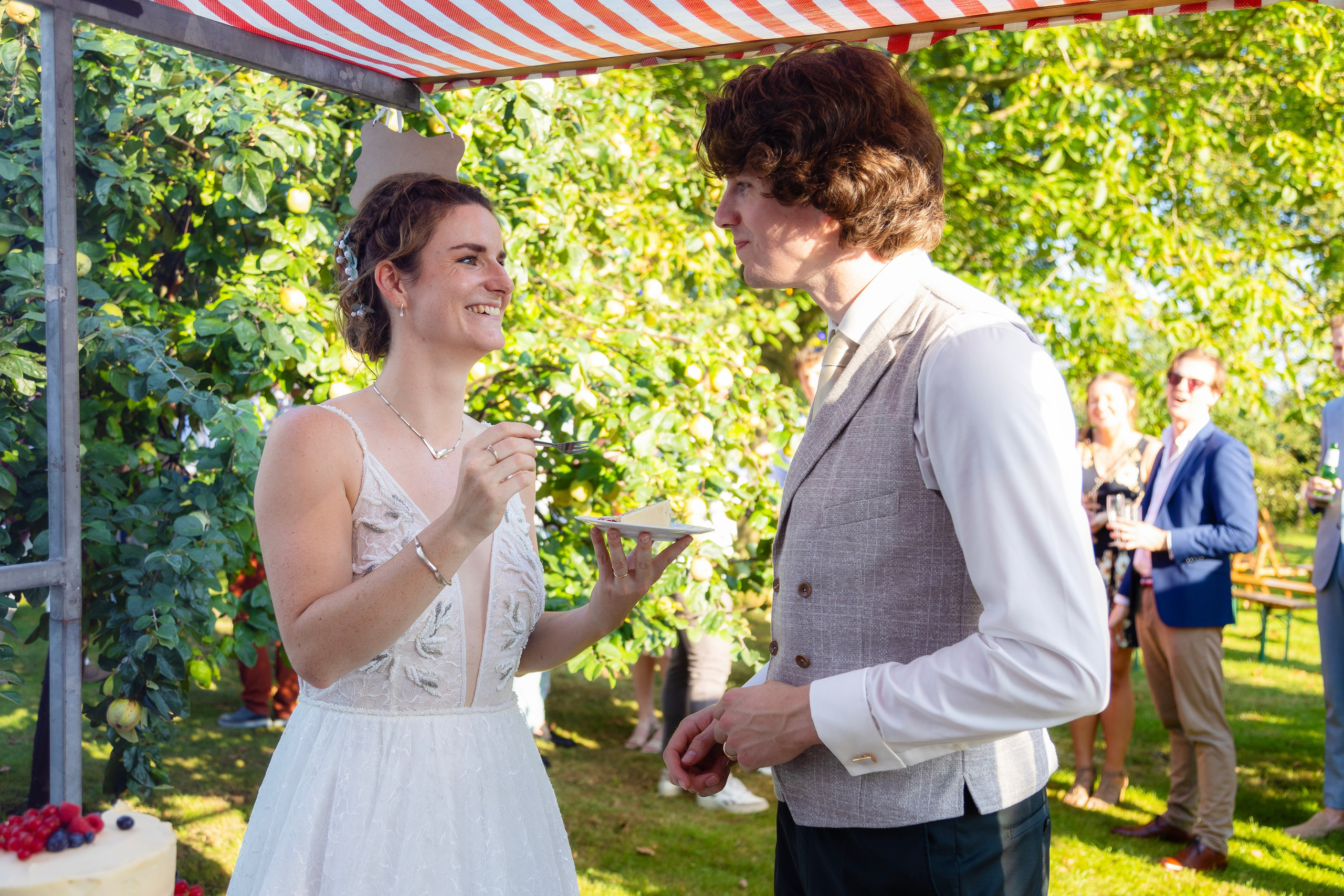 Bruiloft Overijssel. Familie en huwelijksfotograaf in Zwolle Overijssel