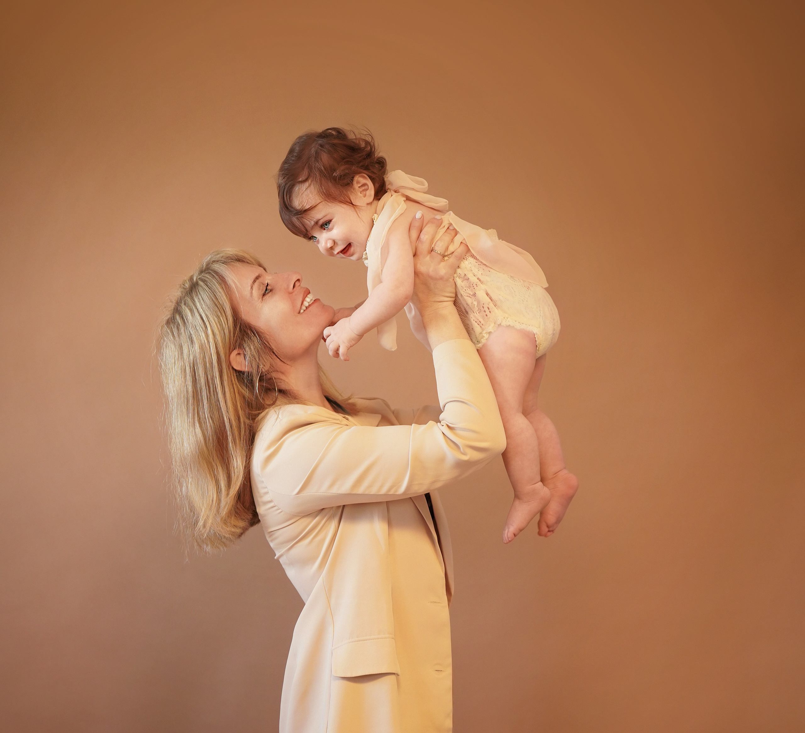 LA FAMIGLIA. Lina Zlotnikov