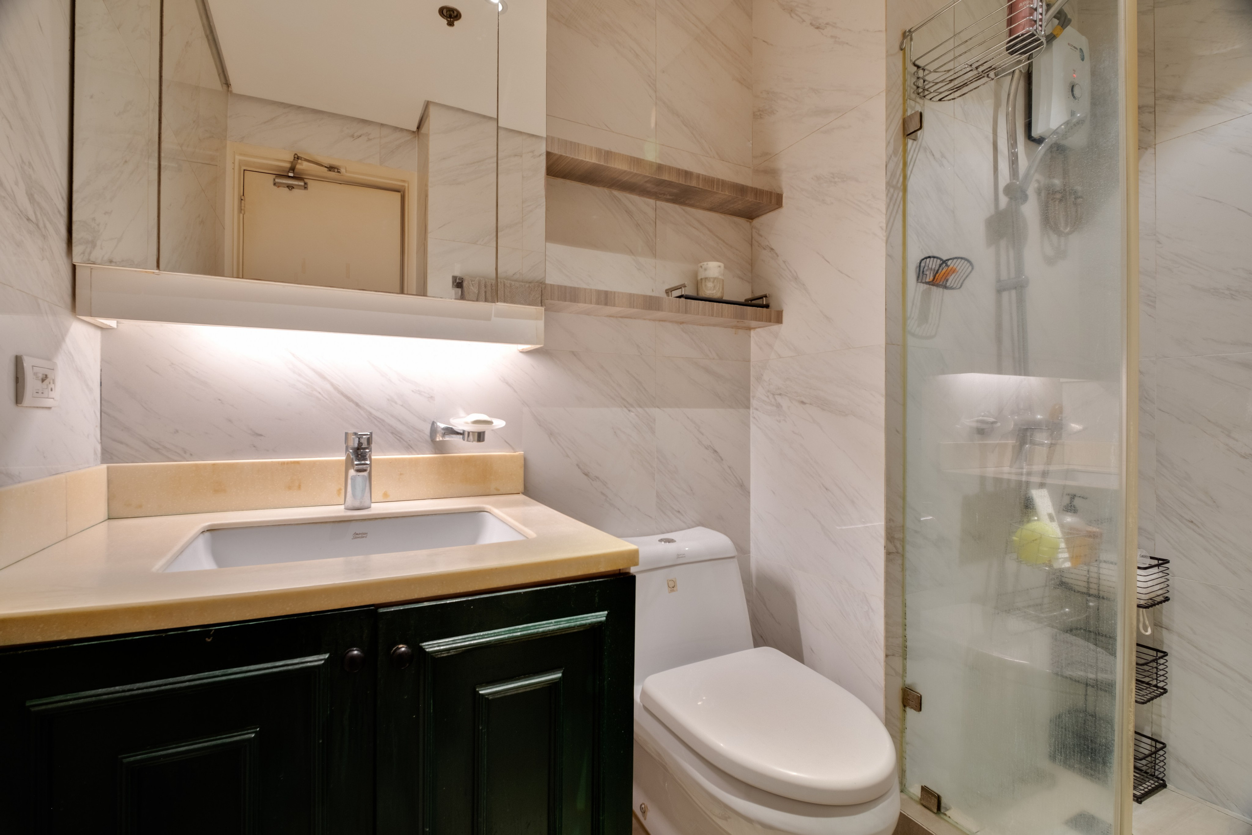 Twin Oaks Place // Mandaluyong. Interior & Architectural Photographer Philippines | Argen Carlo Camaclang