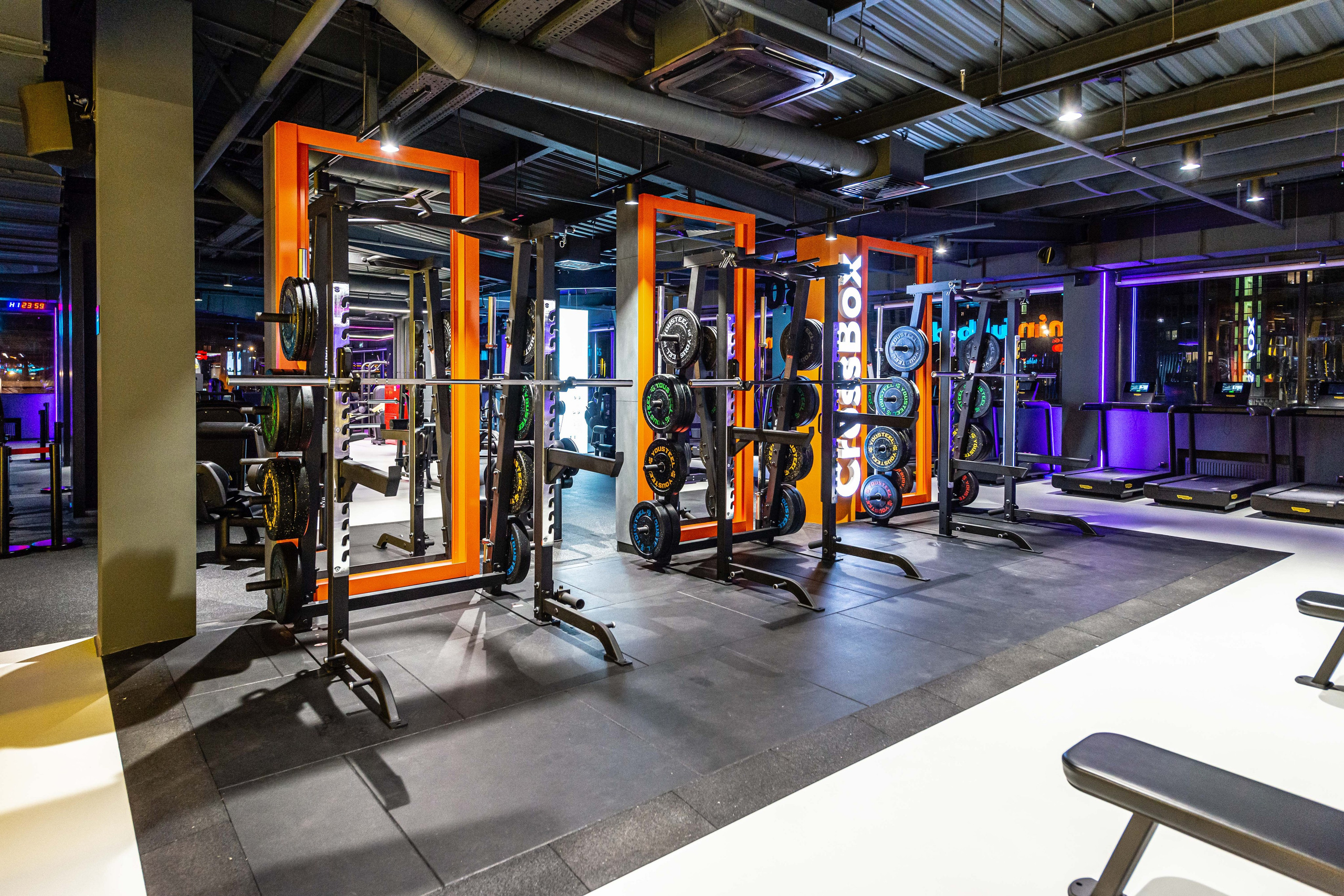 Фитнес-клуб DDX Fitness в Некрасовке. ФОТОГРАФ МЕКСИКА КИНТАНА-РОО