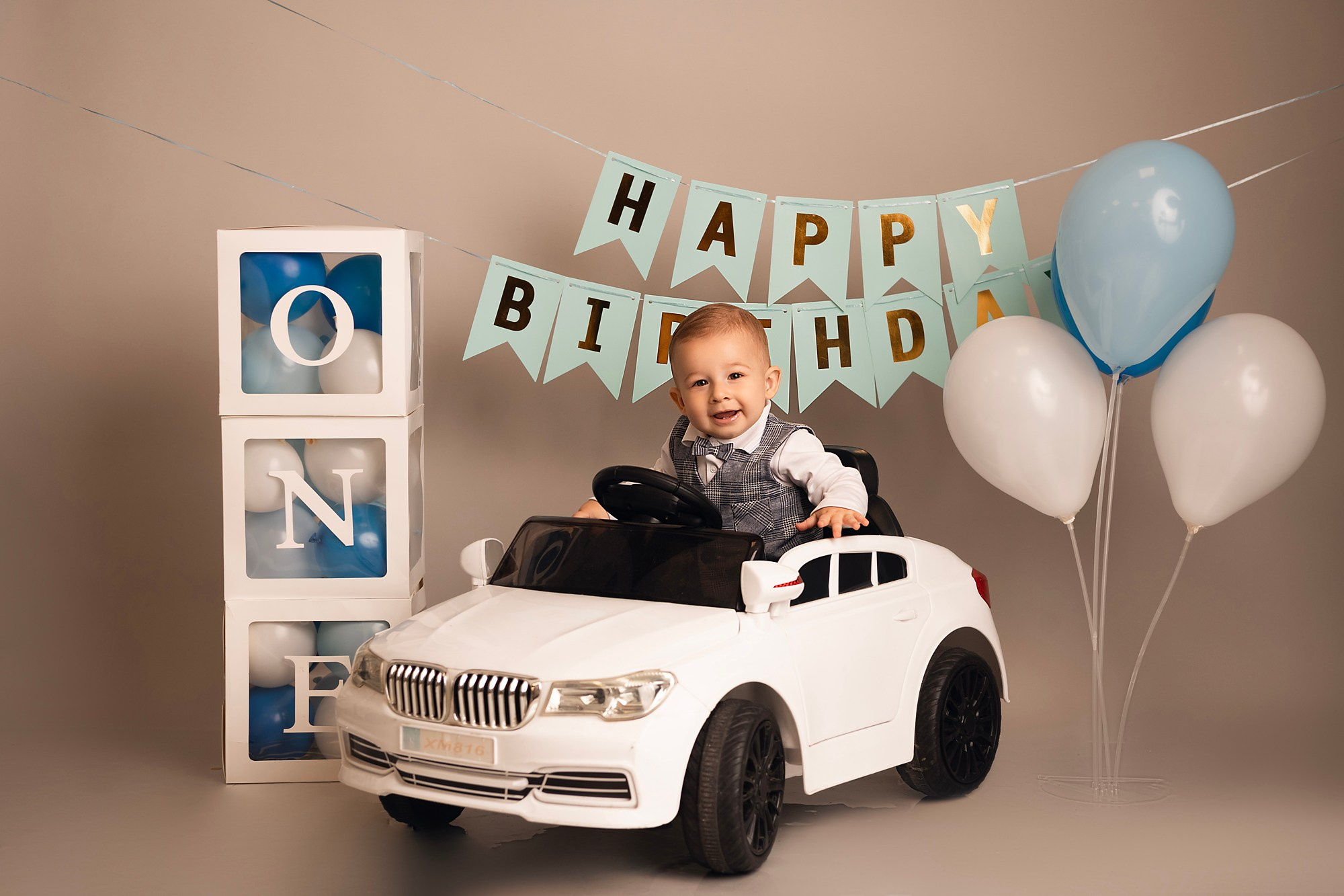 Sesja urodzinowa. VideofotKA.pl