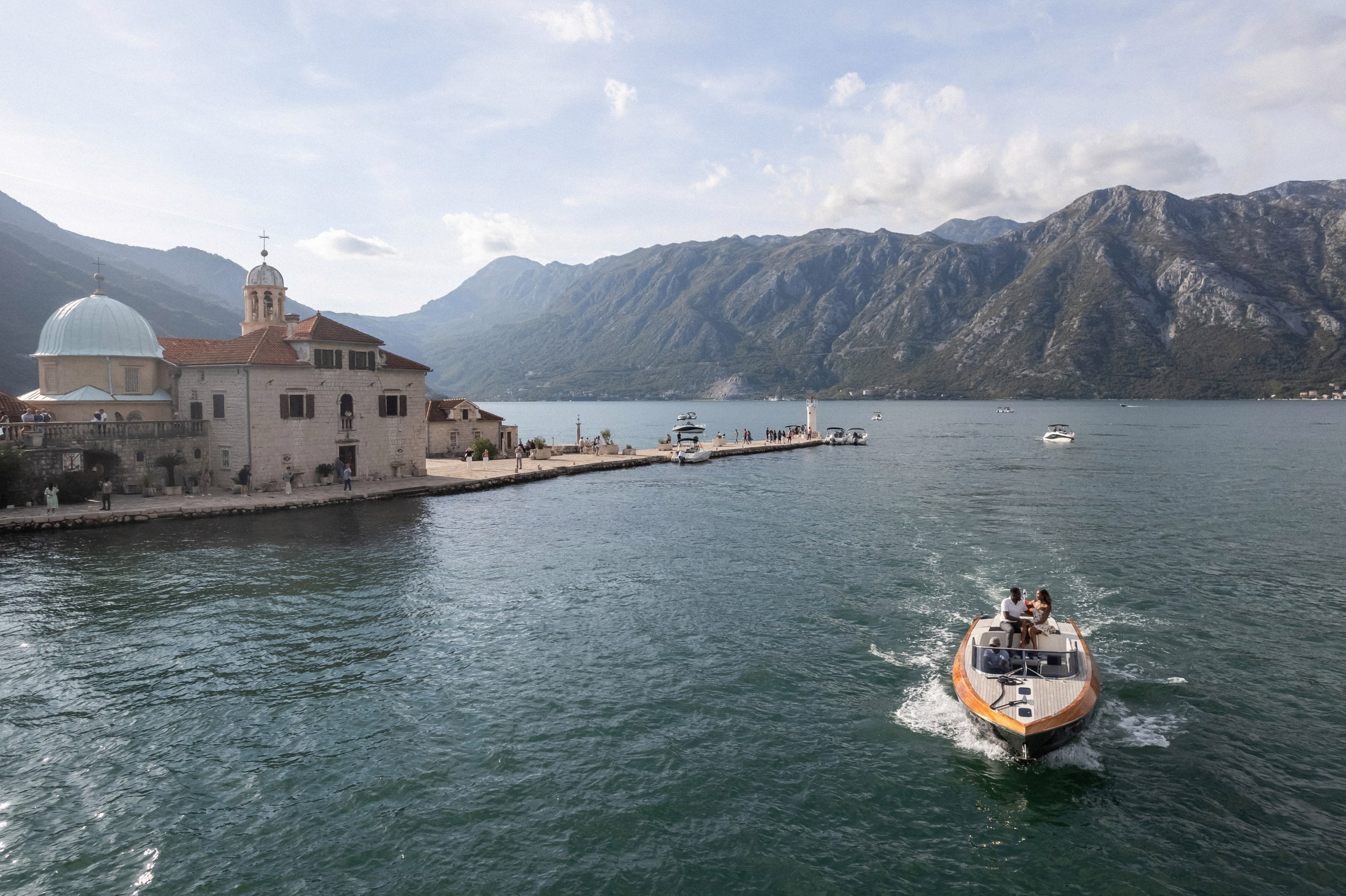 Boat tour from One&Only for the photoshoot