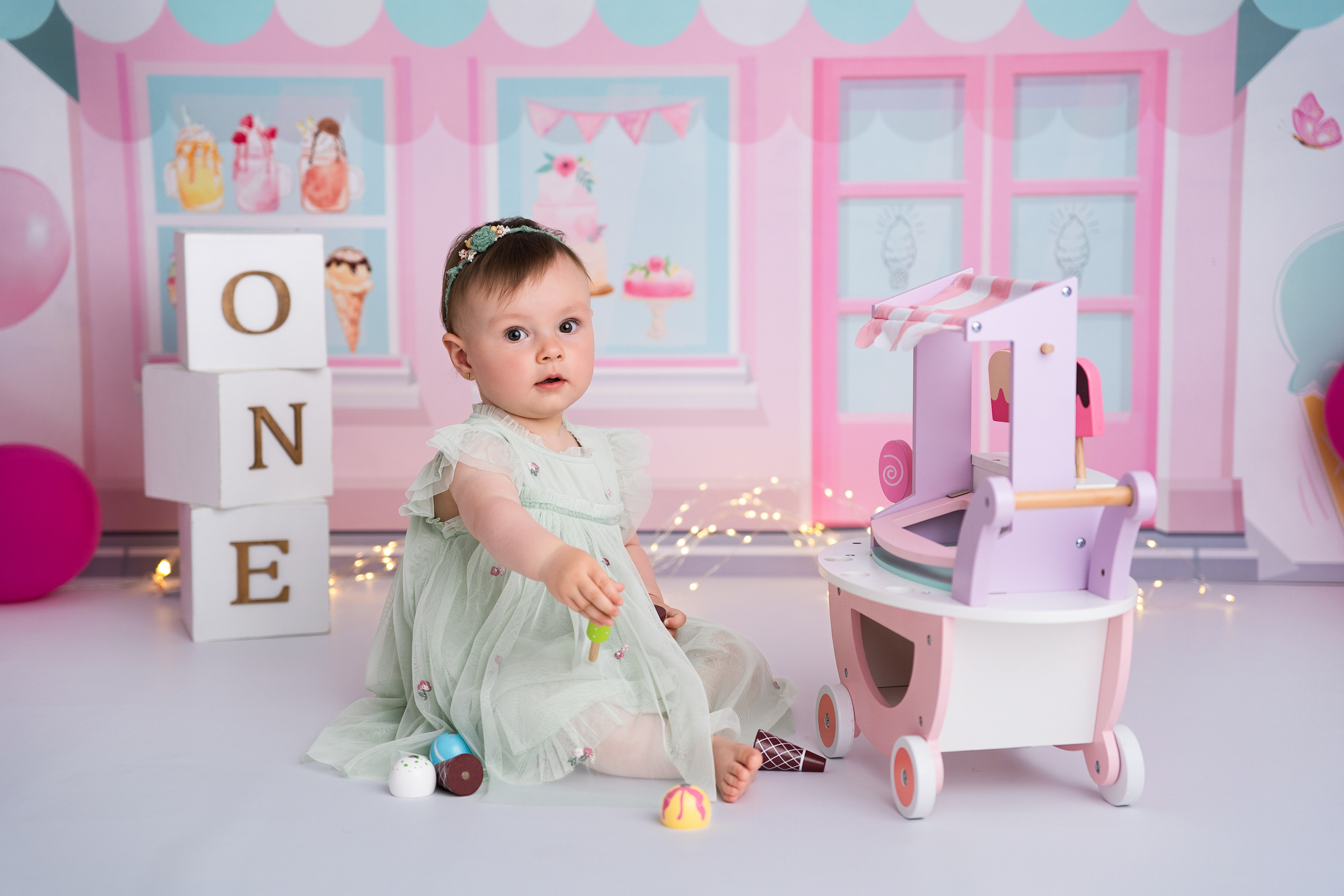 Smash the cake. Fotograf maternitate, nou-născuți și familie în Cluj-Napoca | Roxana Rusu