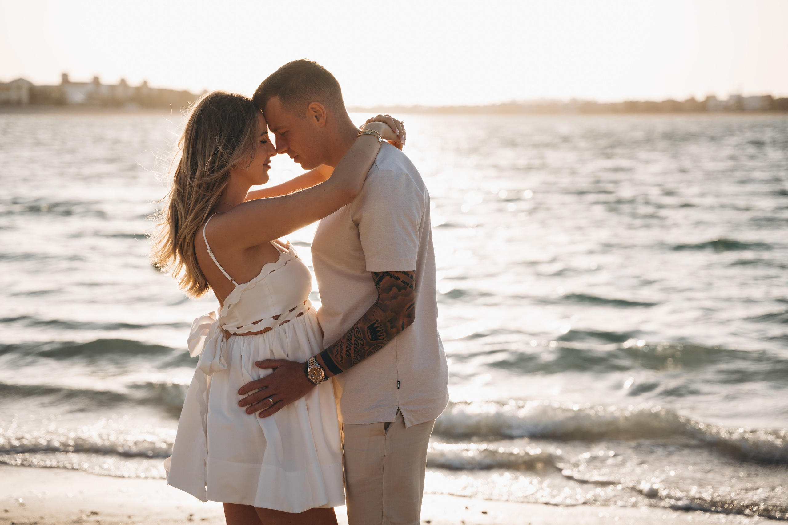 Creative gender reveal party. Angela Iakovleva — Family Photographer in Dubai