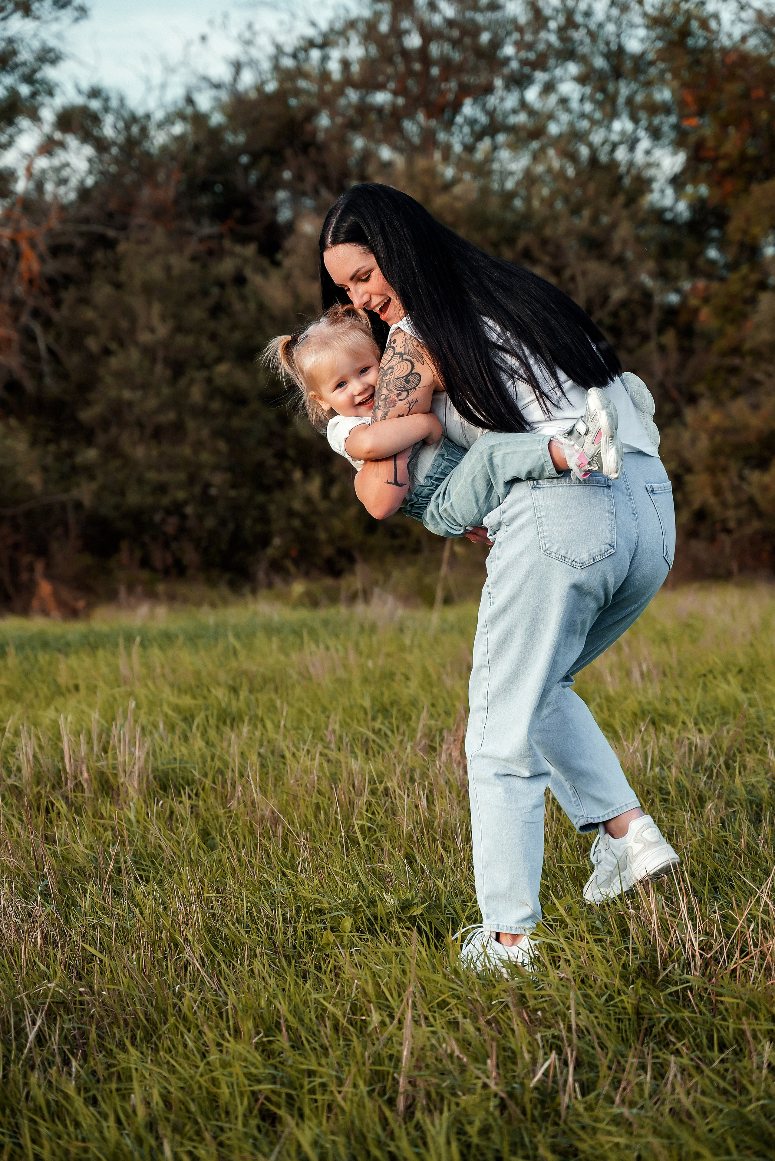 Мама с дочкой. Ваш фотограф в Латгалии — Александра Юхневича!