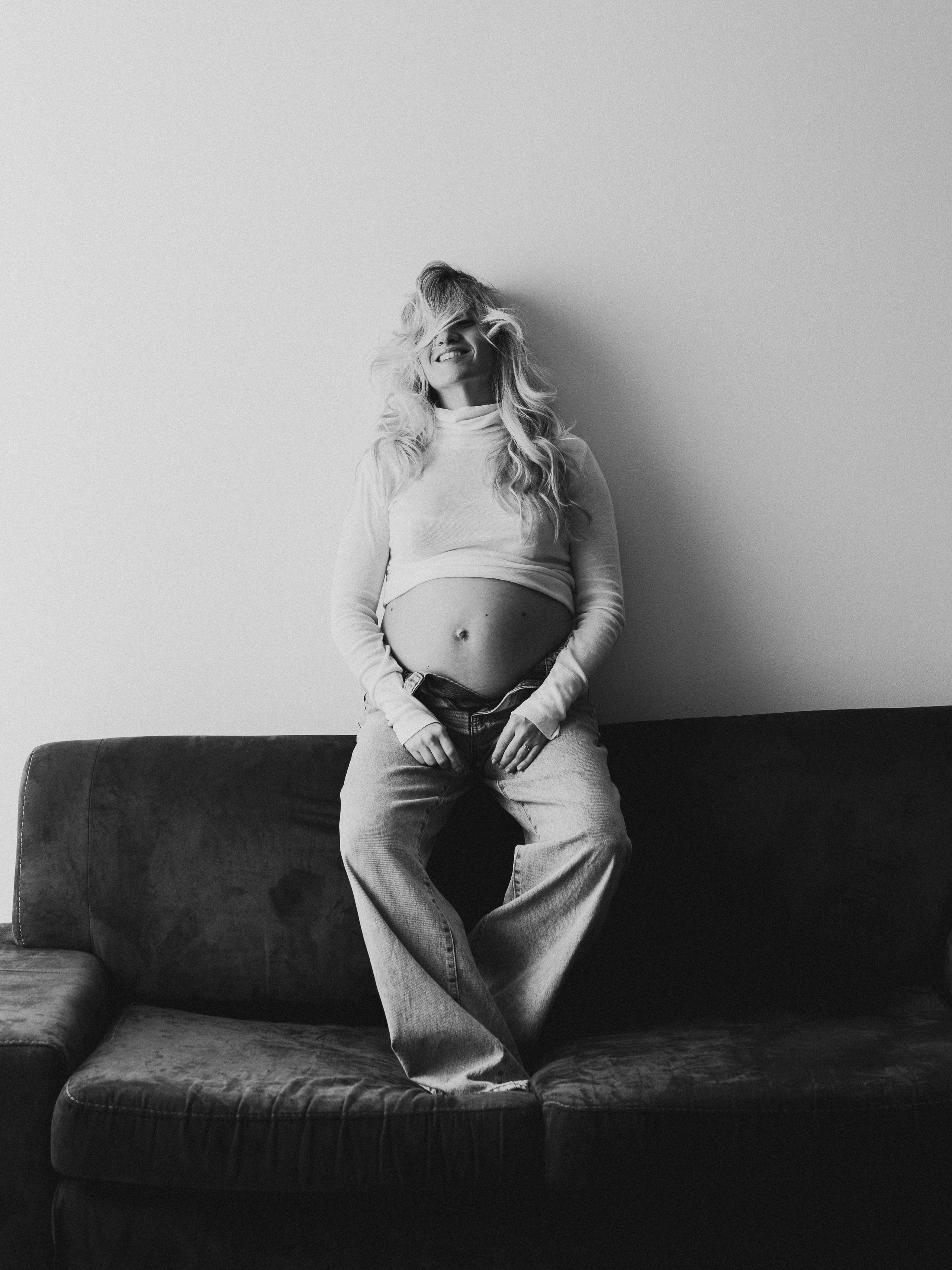 Denni. Евгения Найденова – брандов и портретен фотограф | България, Европа