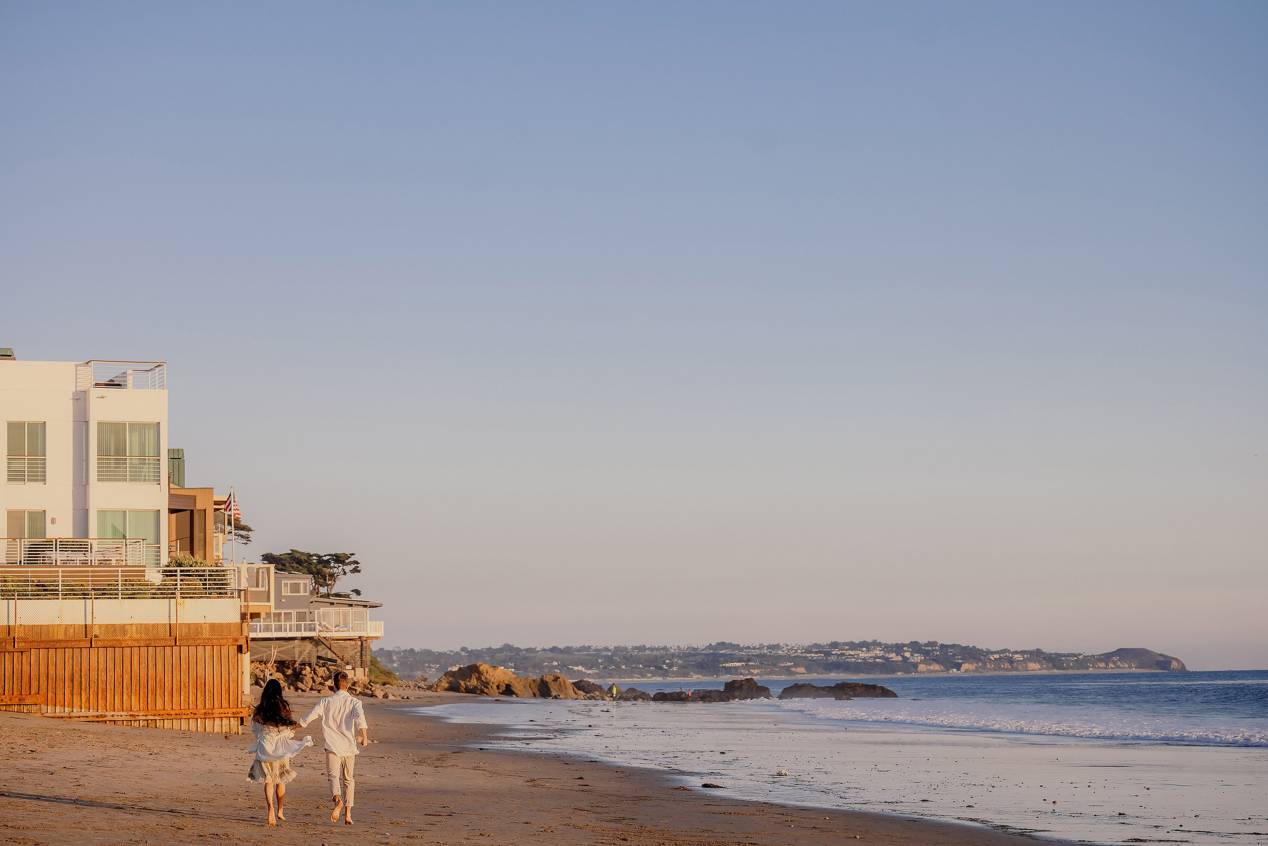 Couples photographer in Charlotte. Wedding, maternity and family photographer in Charlotte Tasha Minn