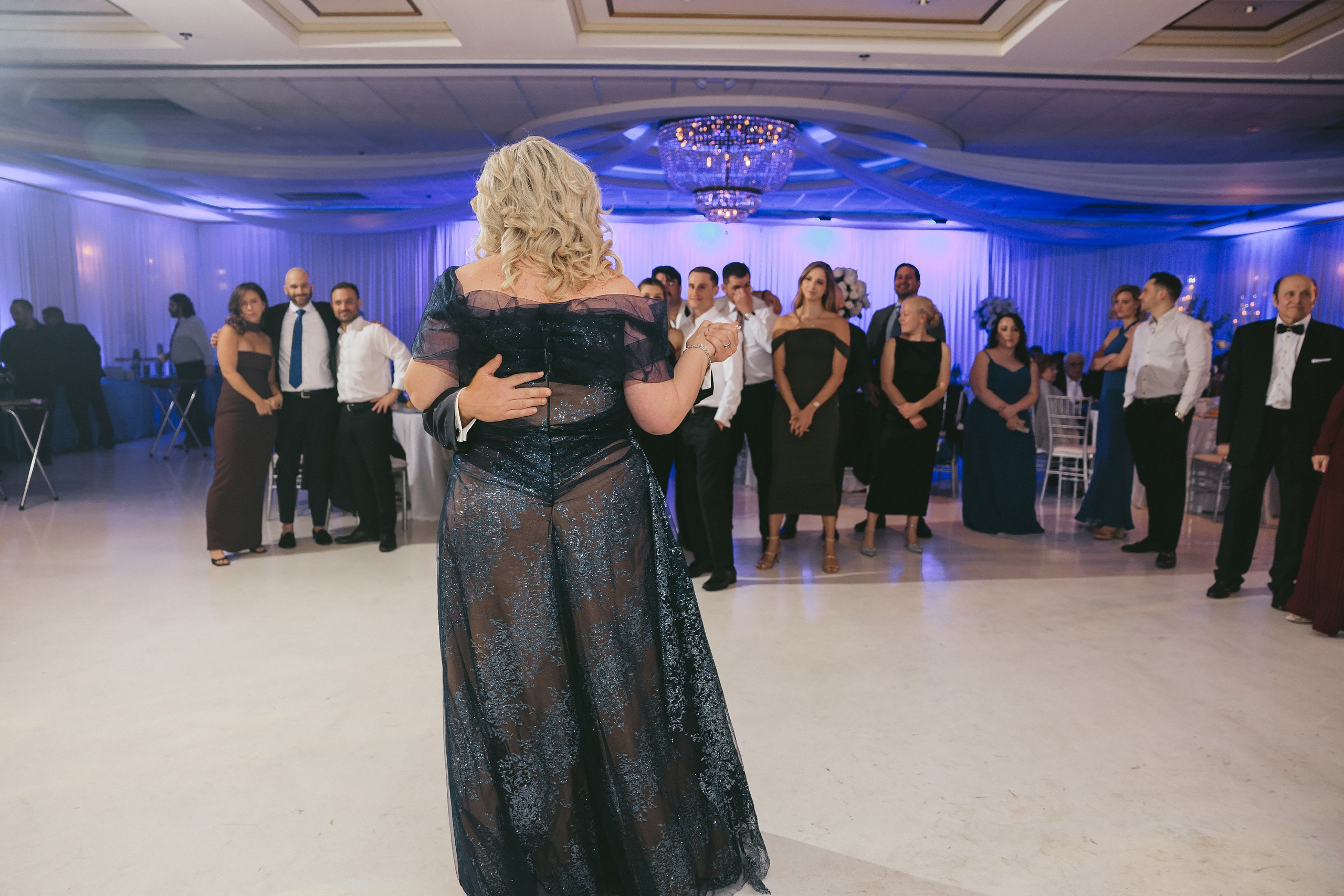 06.08.2025 Wedding. Wedding family event photographer in Chicago Nick Yushevich